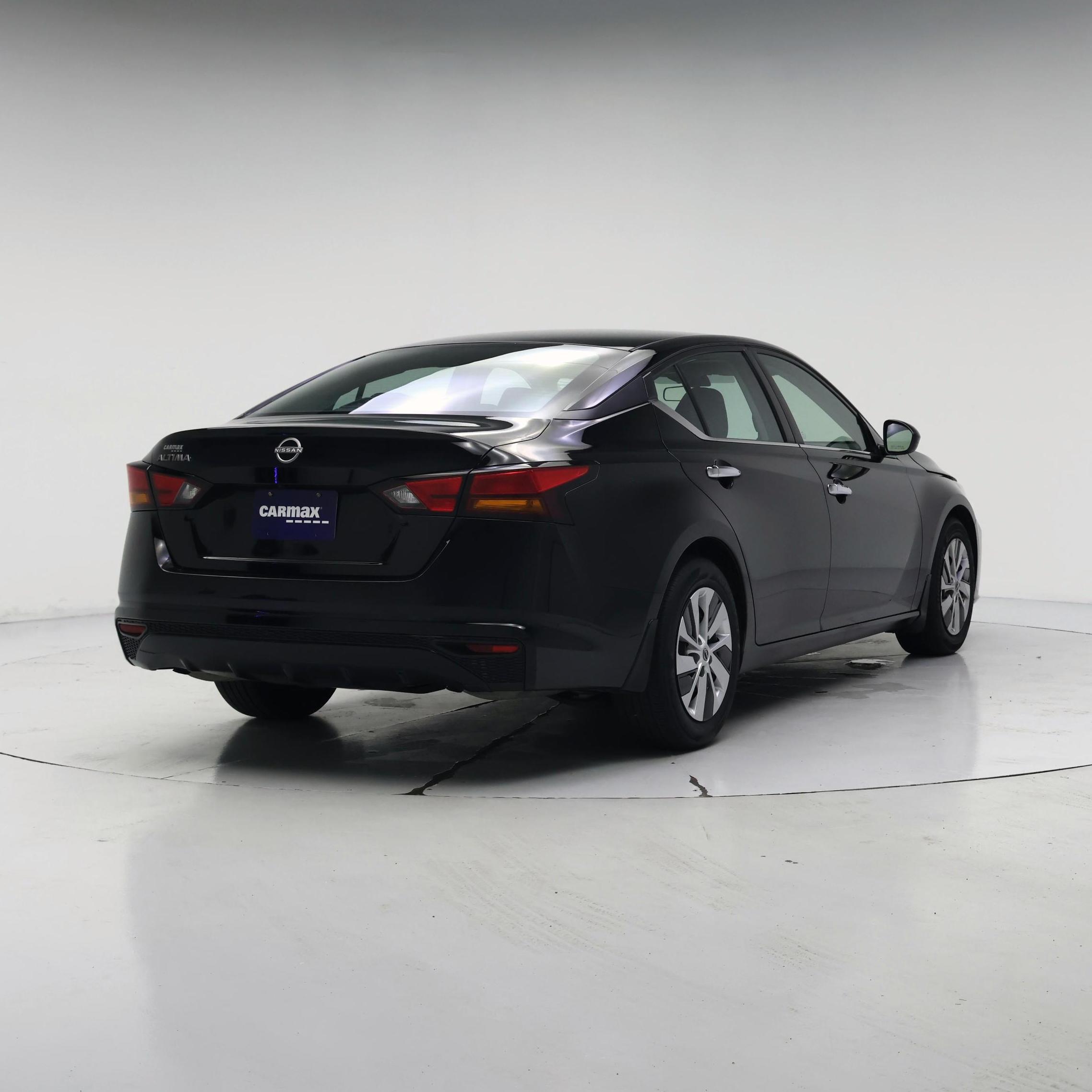 Thumbnail: 2023 Nissan Altima - 8