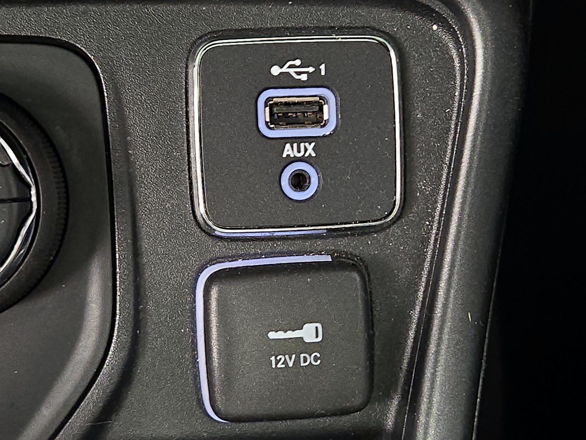 Thumbnail: 2021 Jeep Compass - 18