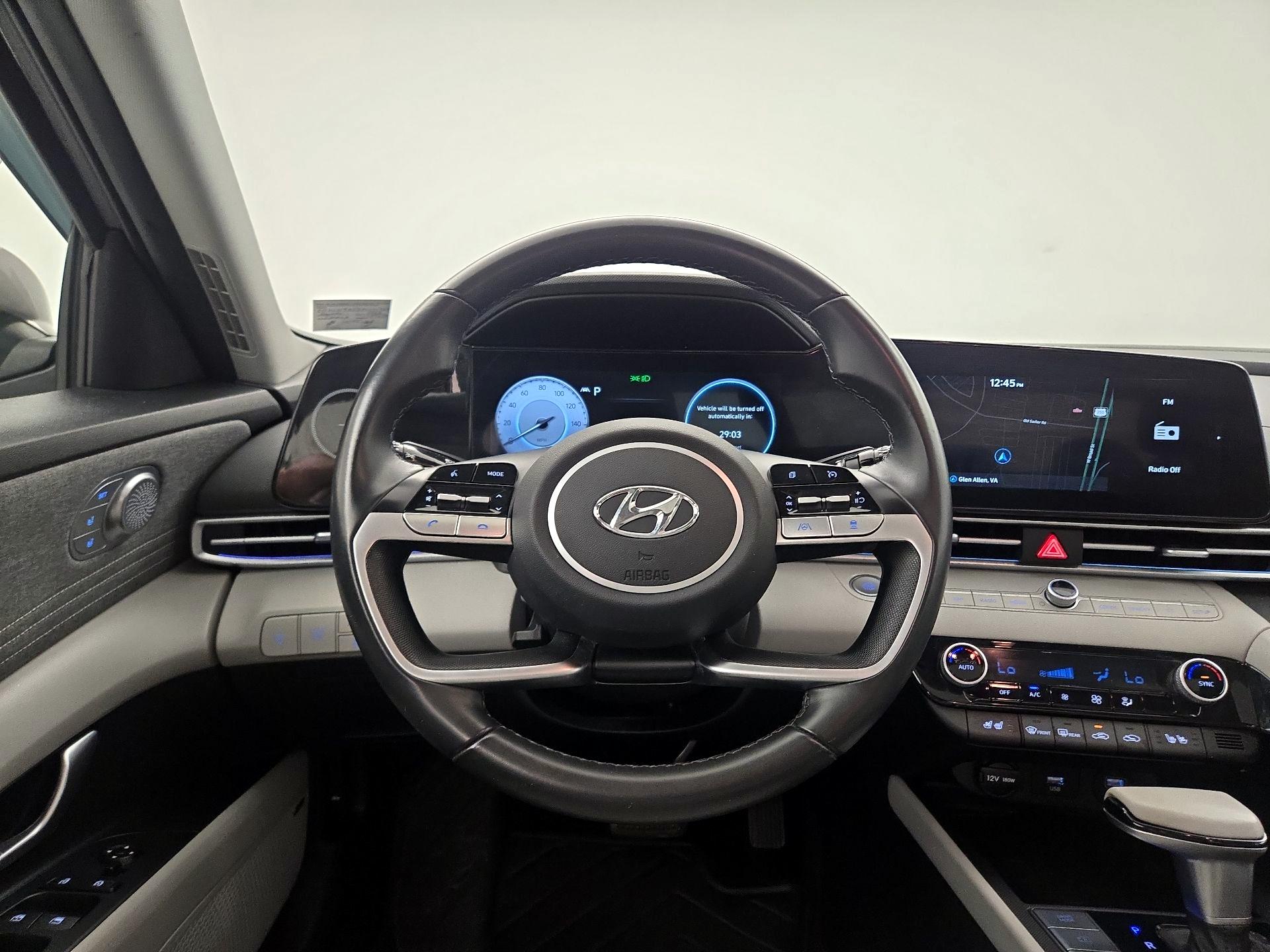 Thumbnail: 2023 Hyundai Elantra - 10
