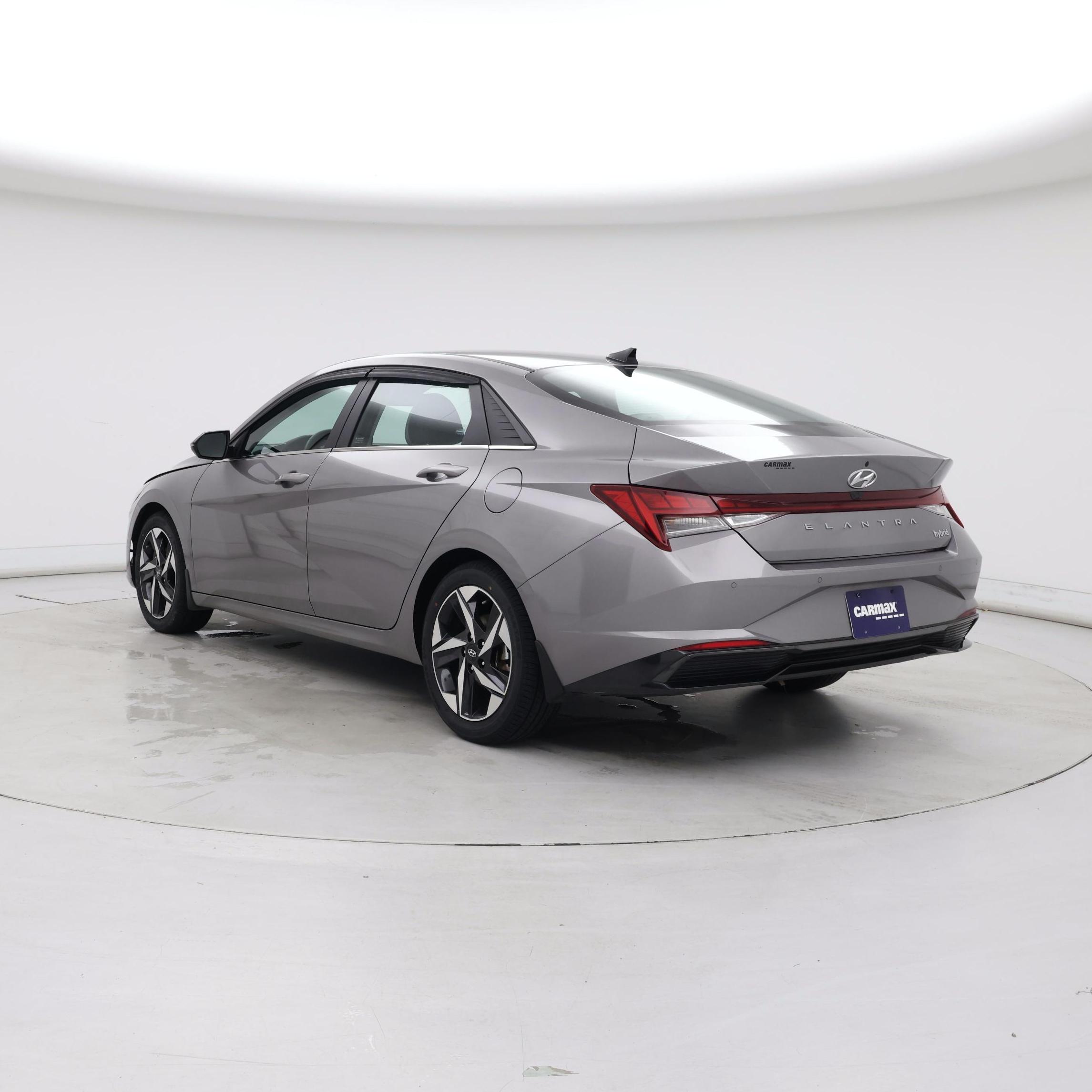 Thumbnail: 2023 Hyundai Elantra - 2