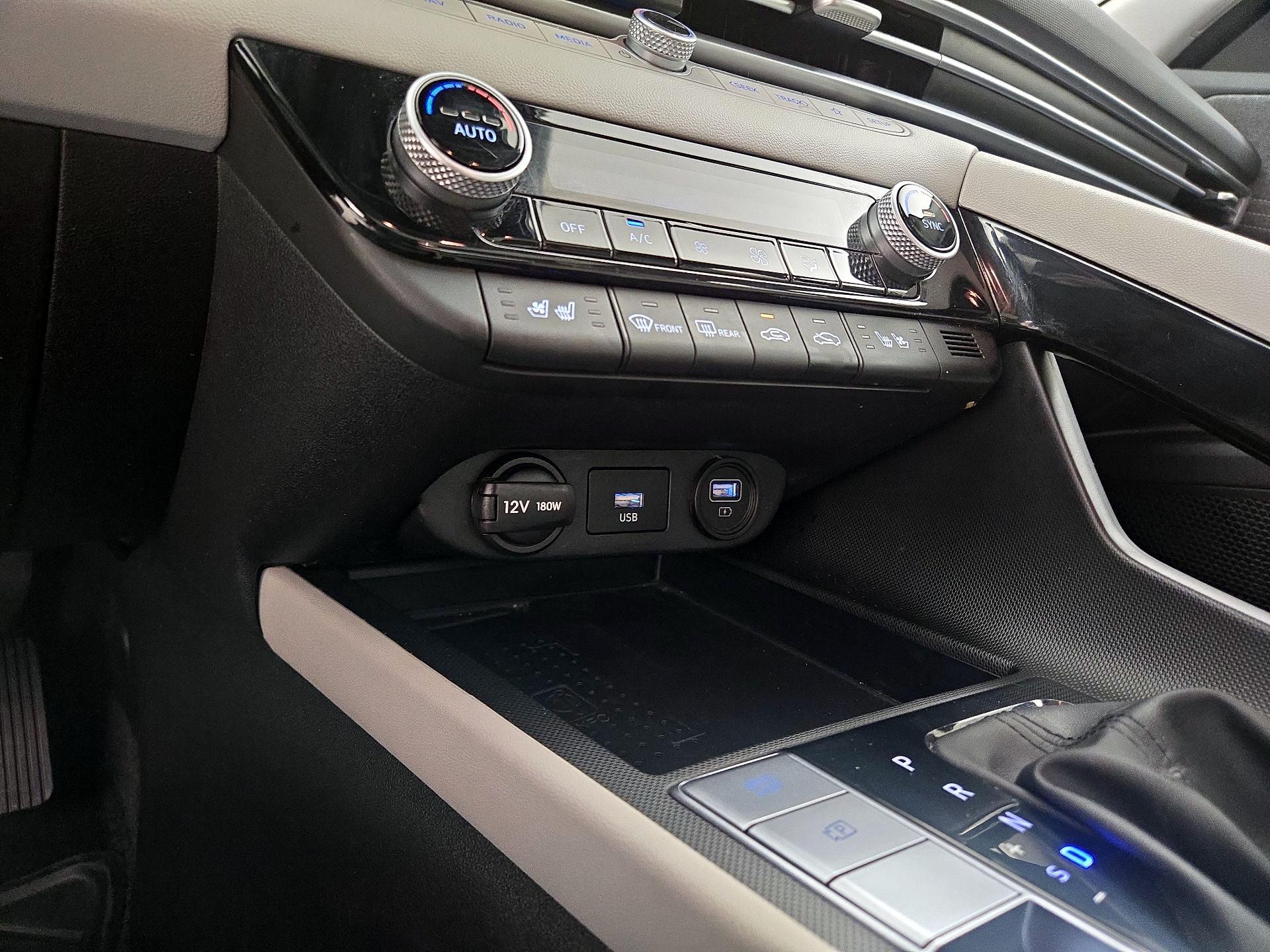 Thumbnail: 2023 Hyundai Elantra - 19