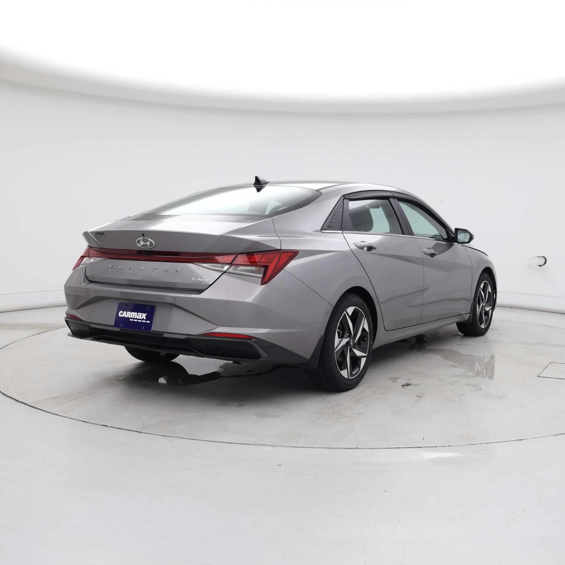 Thumbnail: 2023 Hyundai Elantra - 8