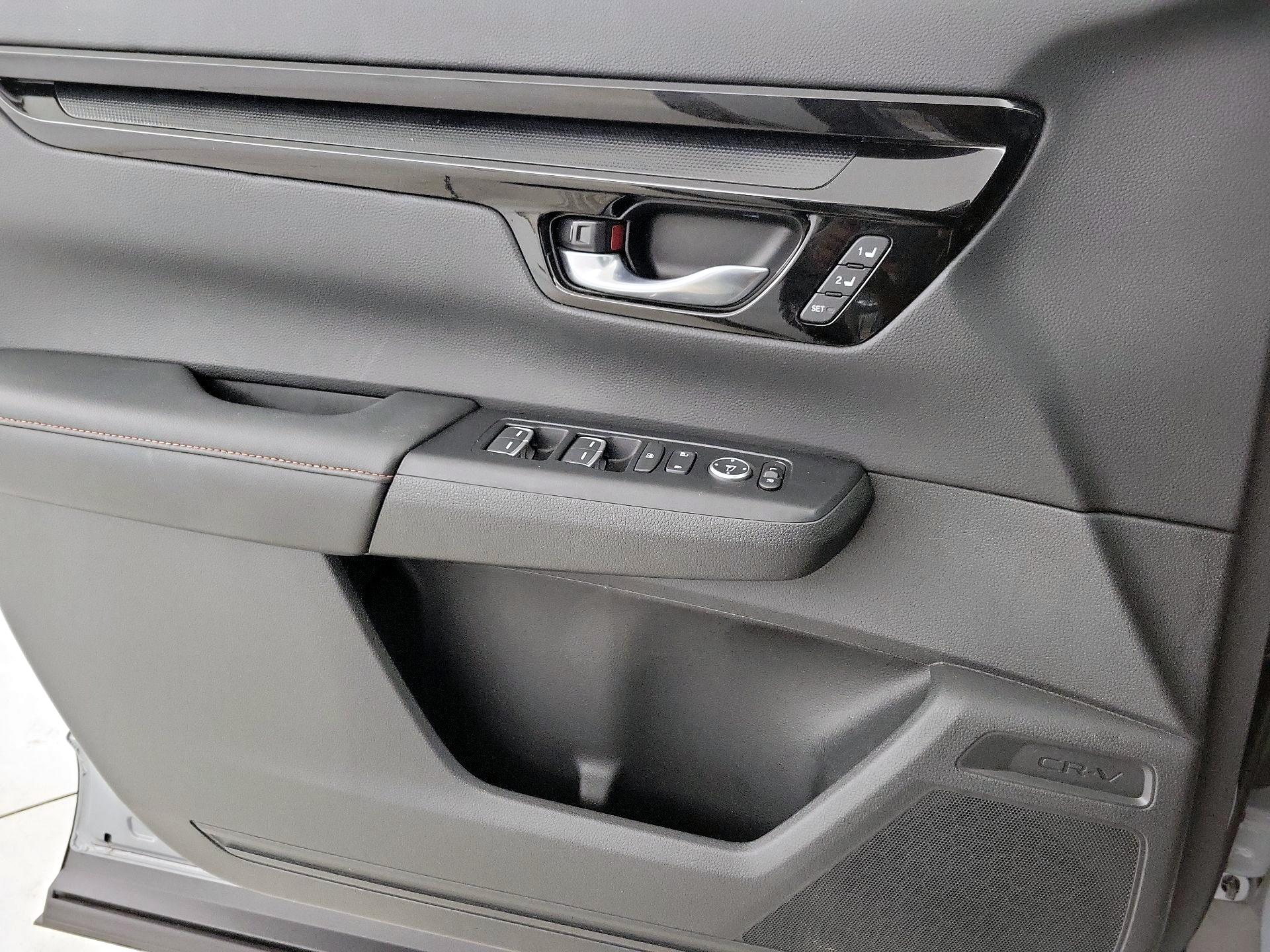 Thumbnail: 2023 Honda CR-V - 12