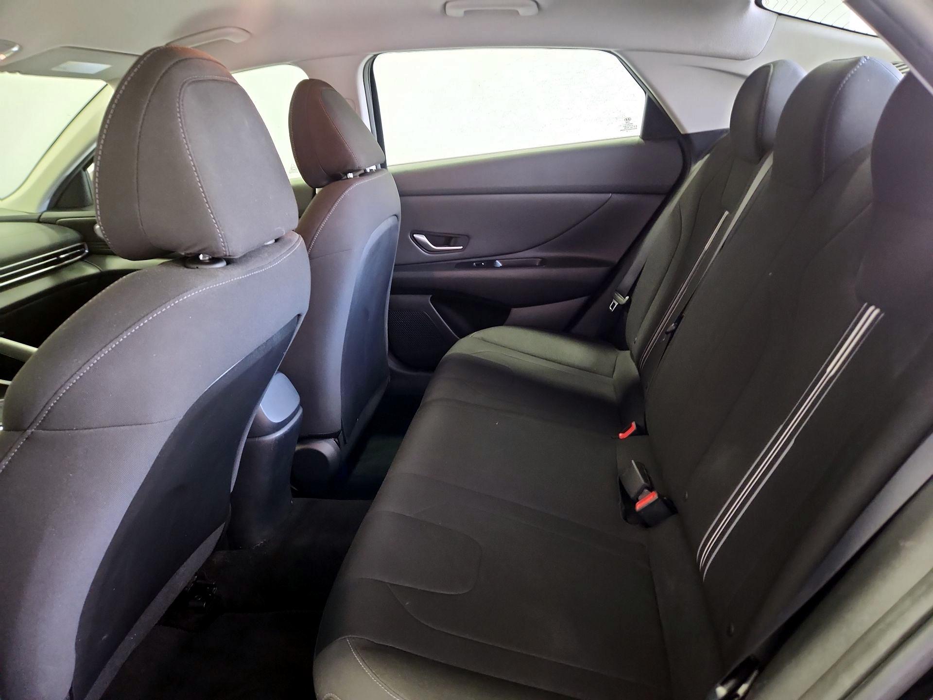 Thumbnail: 2023 Hyundai Elantra - 19