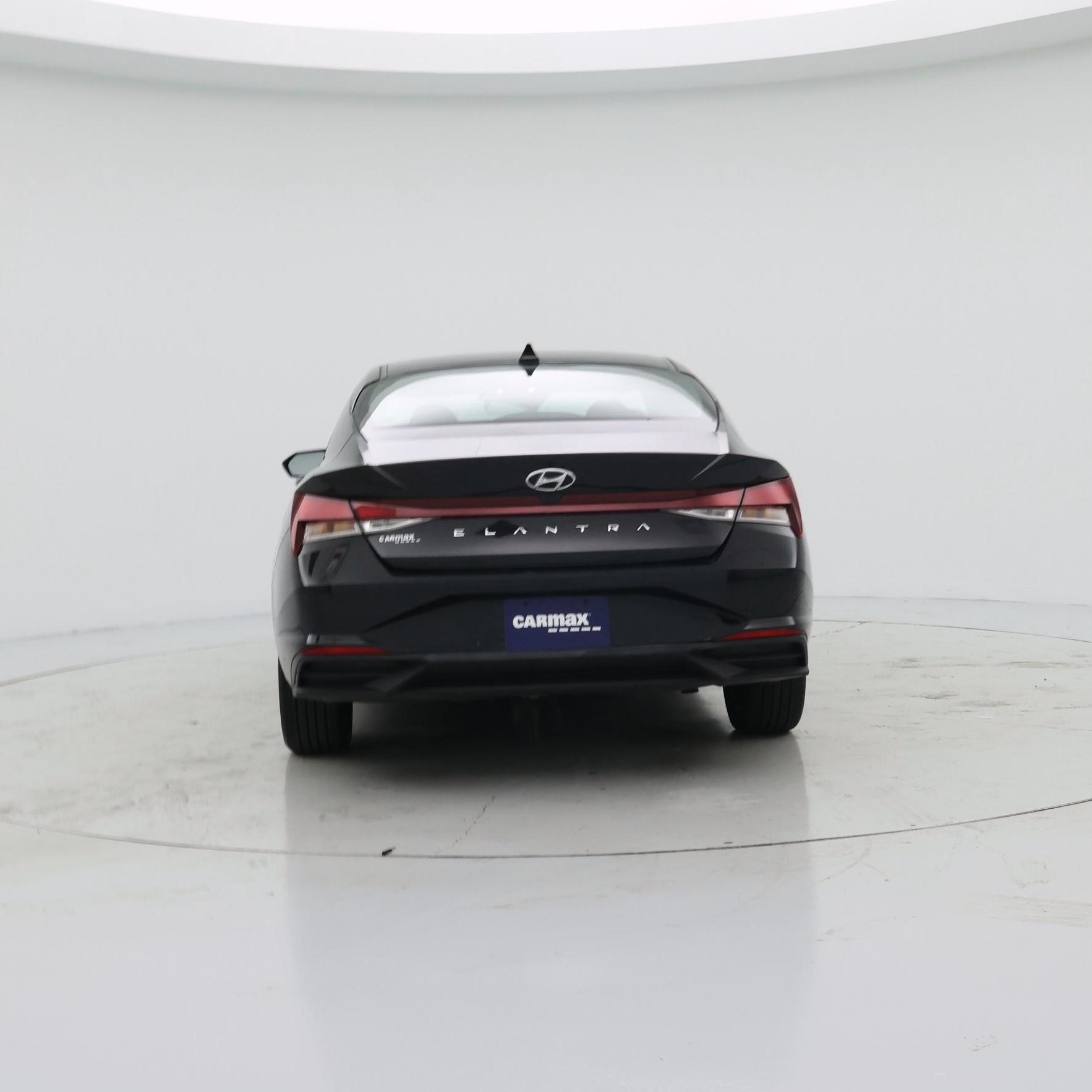 Thumbnail: 2023 Hyundai Elantra - 6