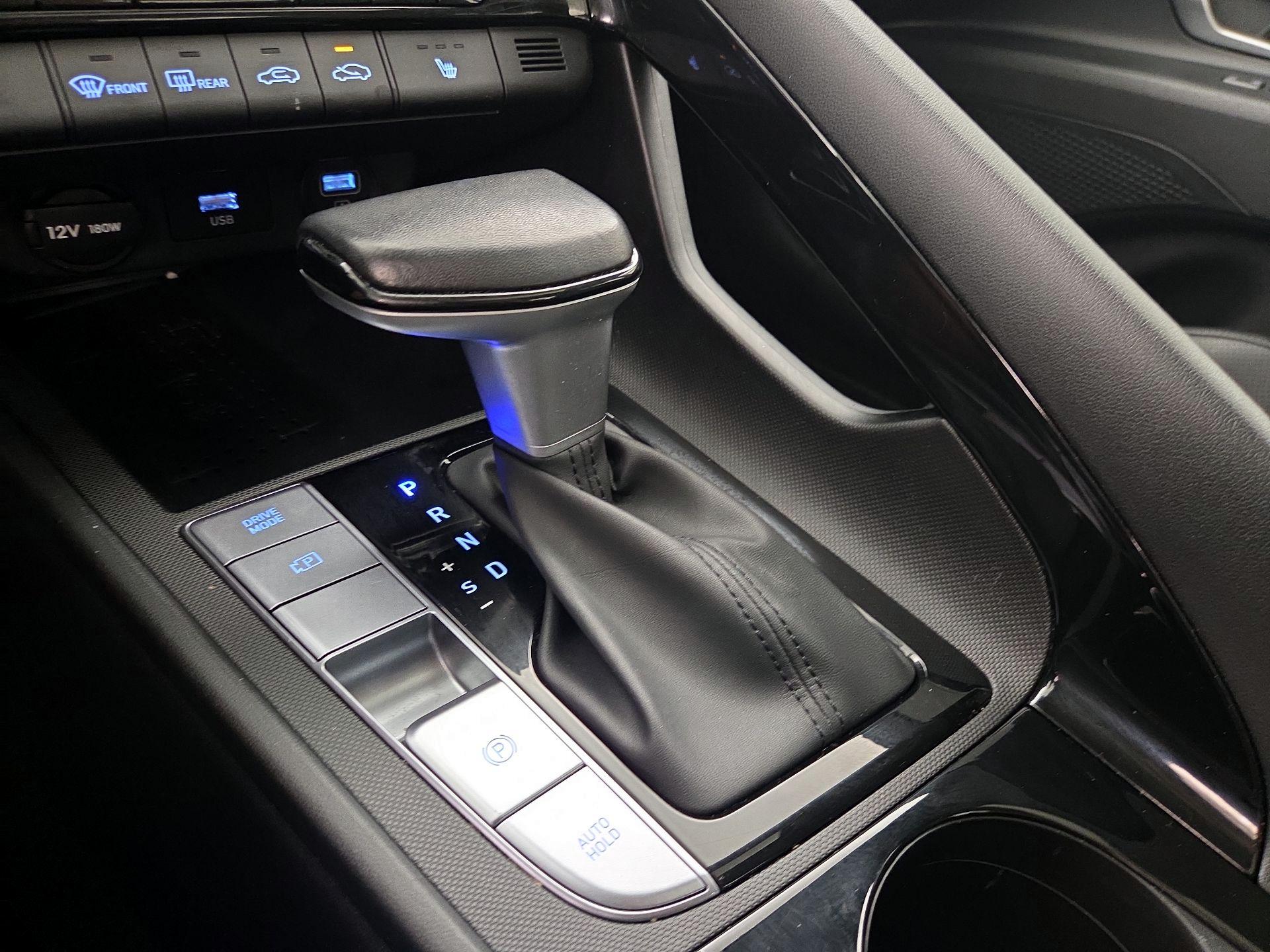 Thumbnail: 2023 Hyundai Elantra - 18