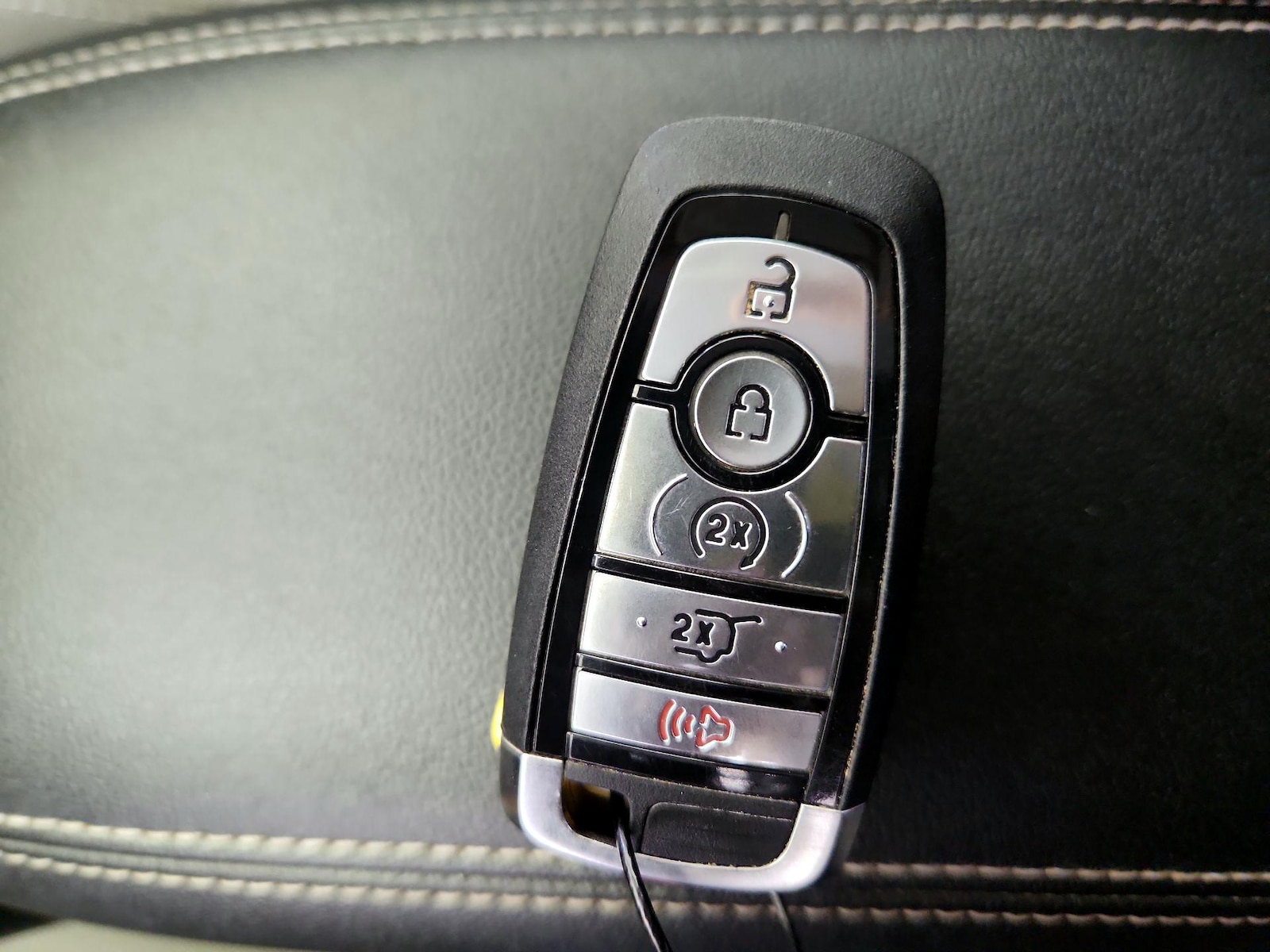 2022 Ford Escape SE - Photo 23