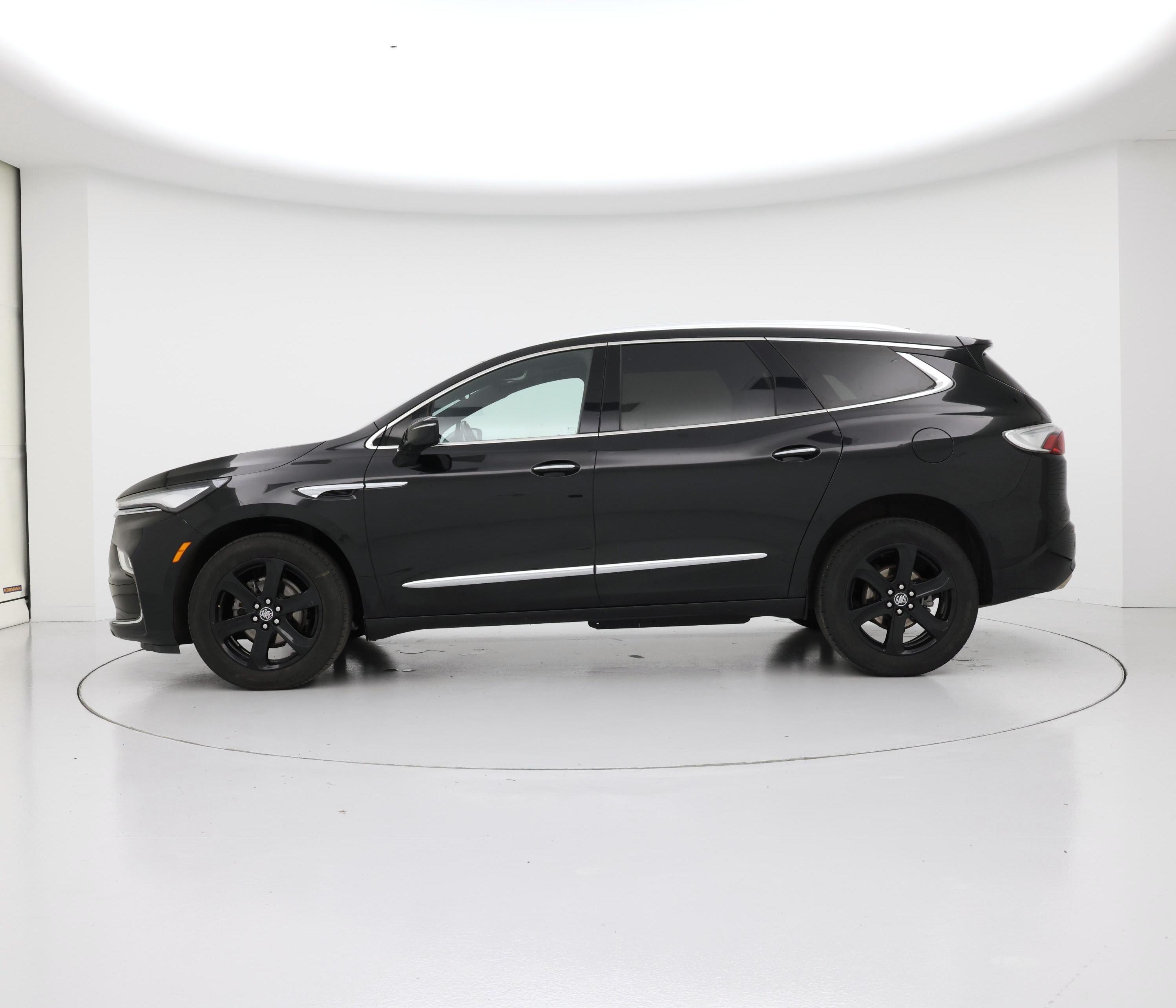 Thumbnail: 2023 Buick Enclave - 3