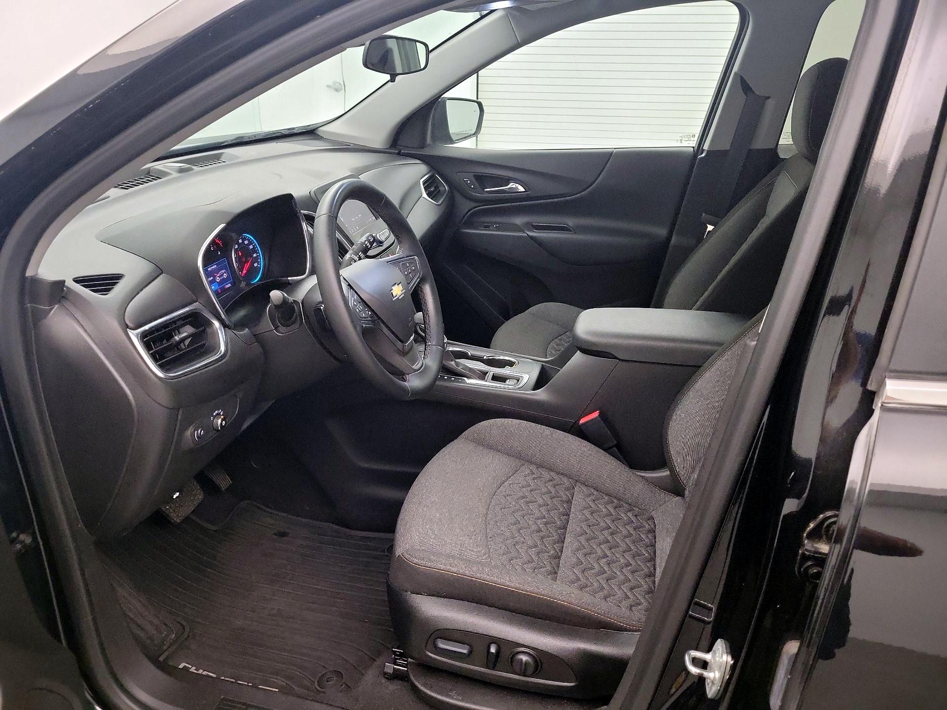 Thumbnail: 2023 Chevrolet Equinox - 11