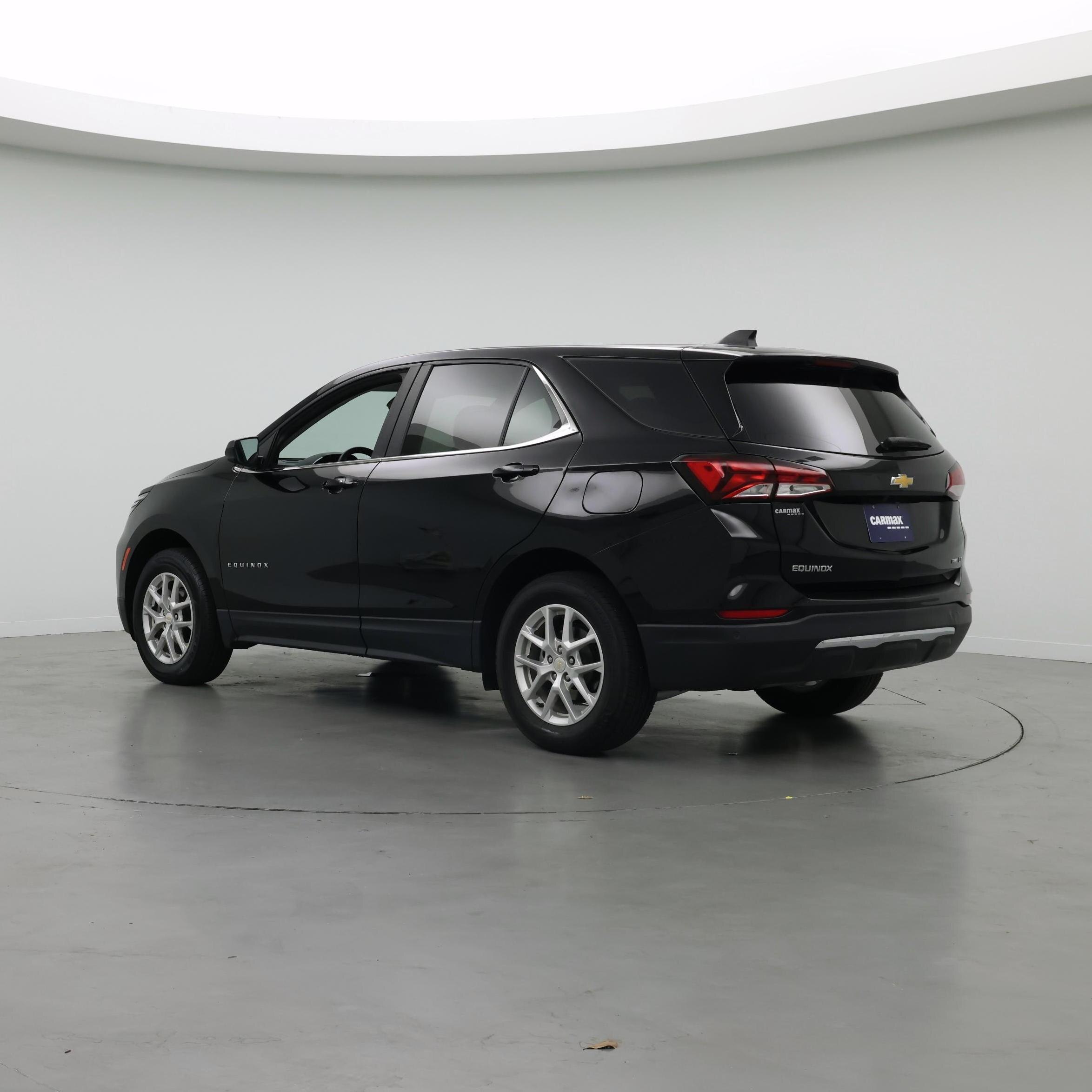Thumbnail: 2023 Chevrolet Equinox - 2