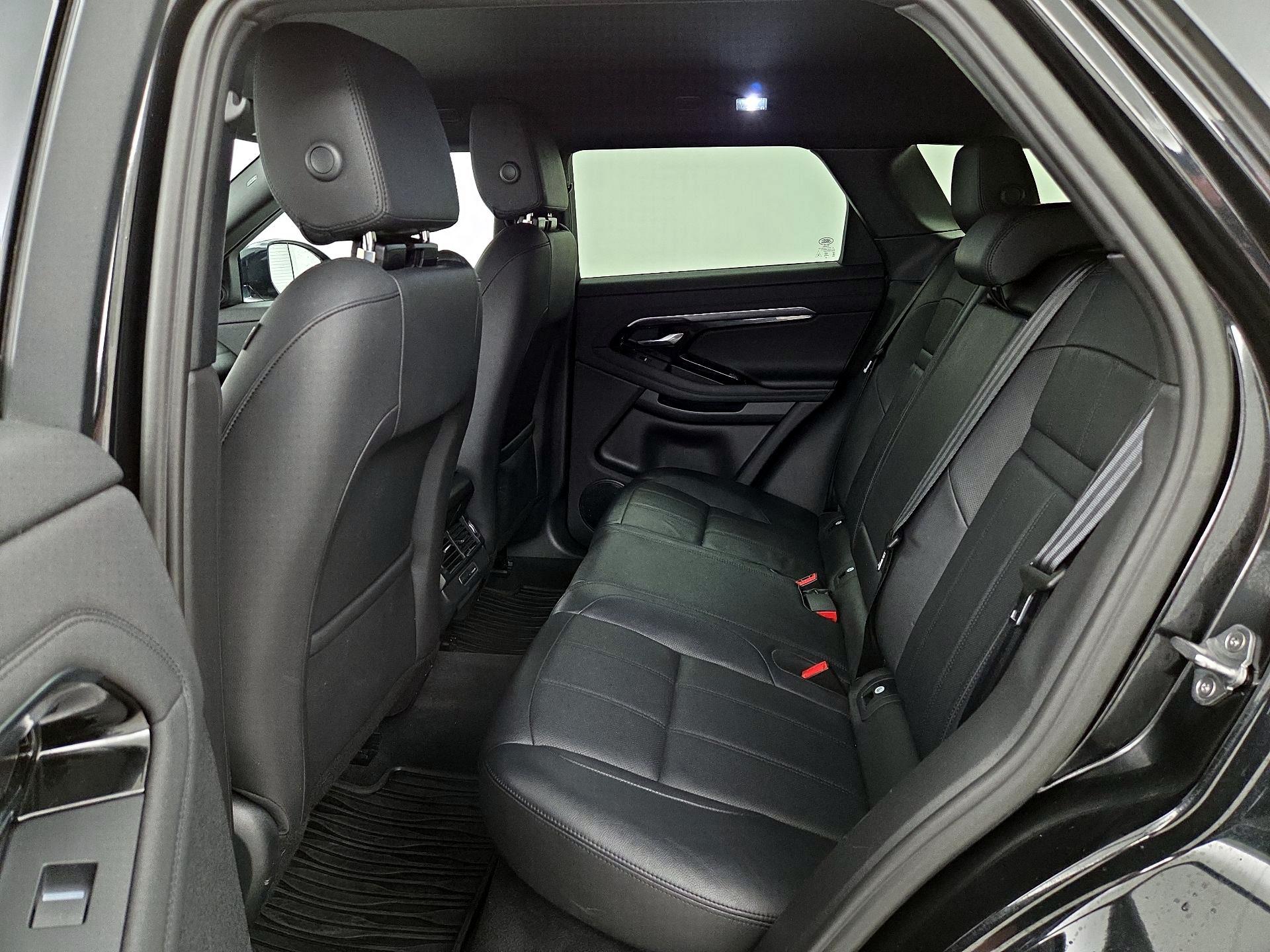 Thumbnail: 2023 Land Rover Range Rover Evoque - 20