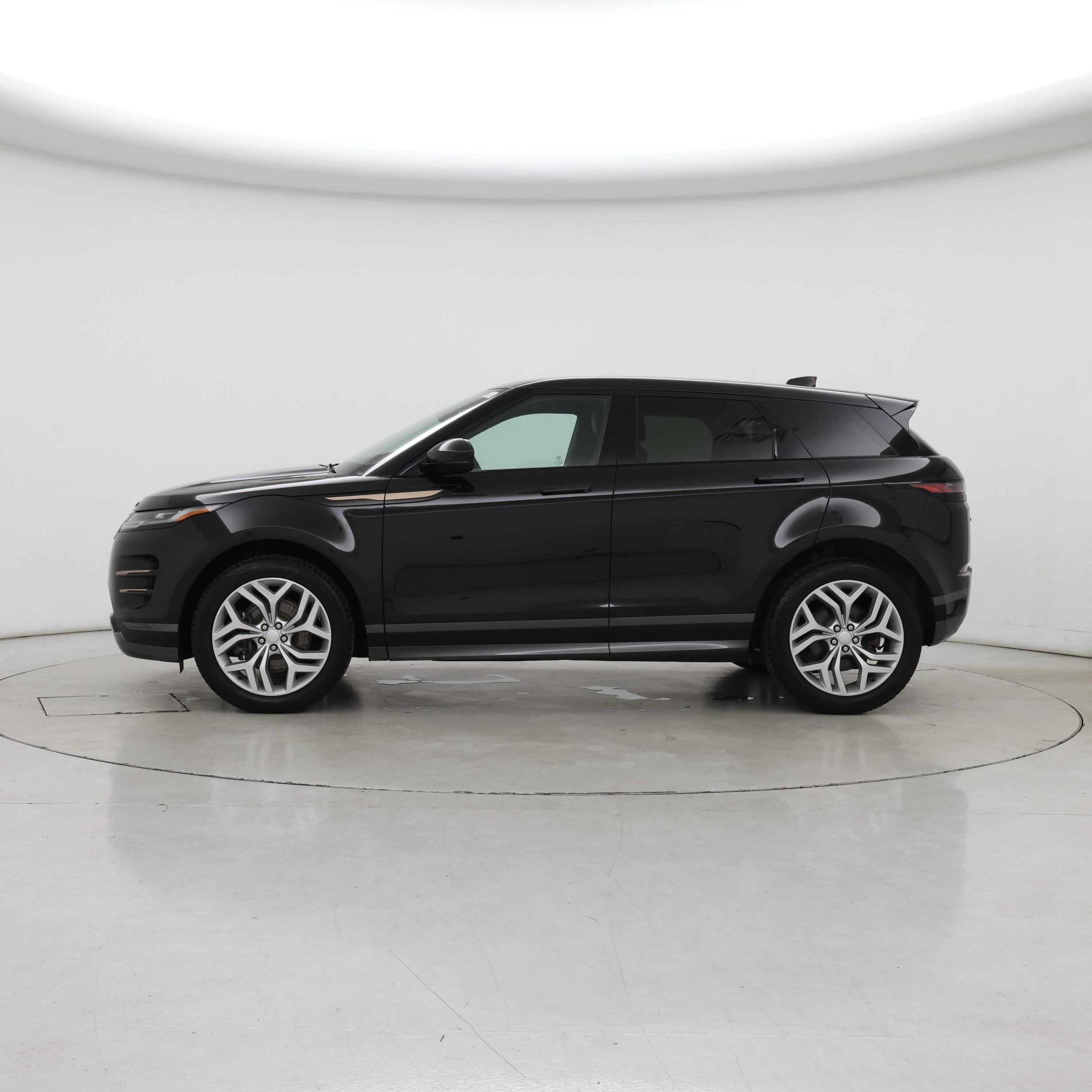 Thumbnail: 2023 Land Rover Range Rover Evoque - 3