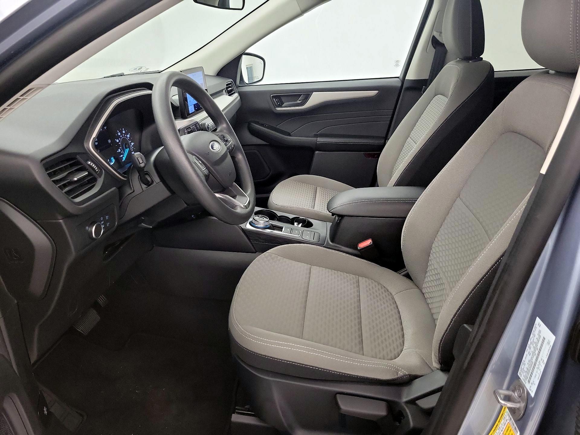 Thumbnail: 2022 Ford Escape - 11
