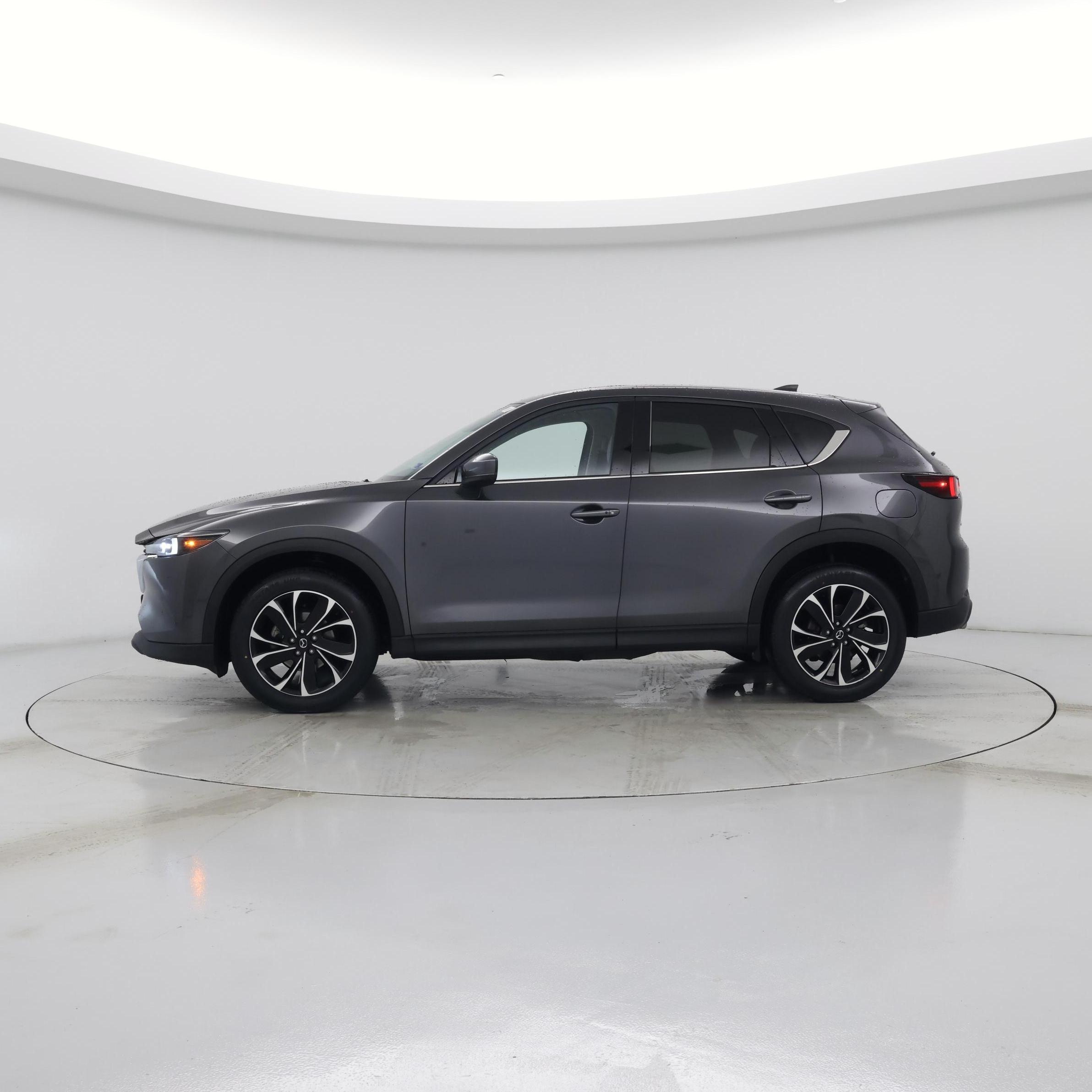 Thumbnail: 2022 Mazda CX-5 - 3