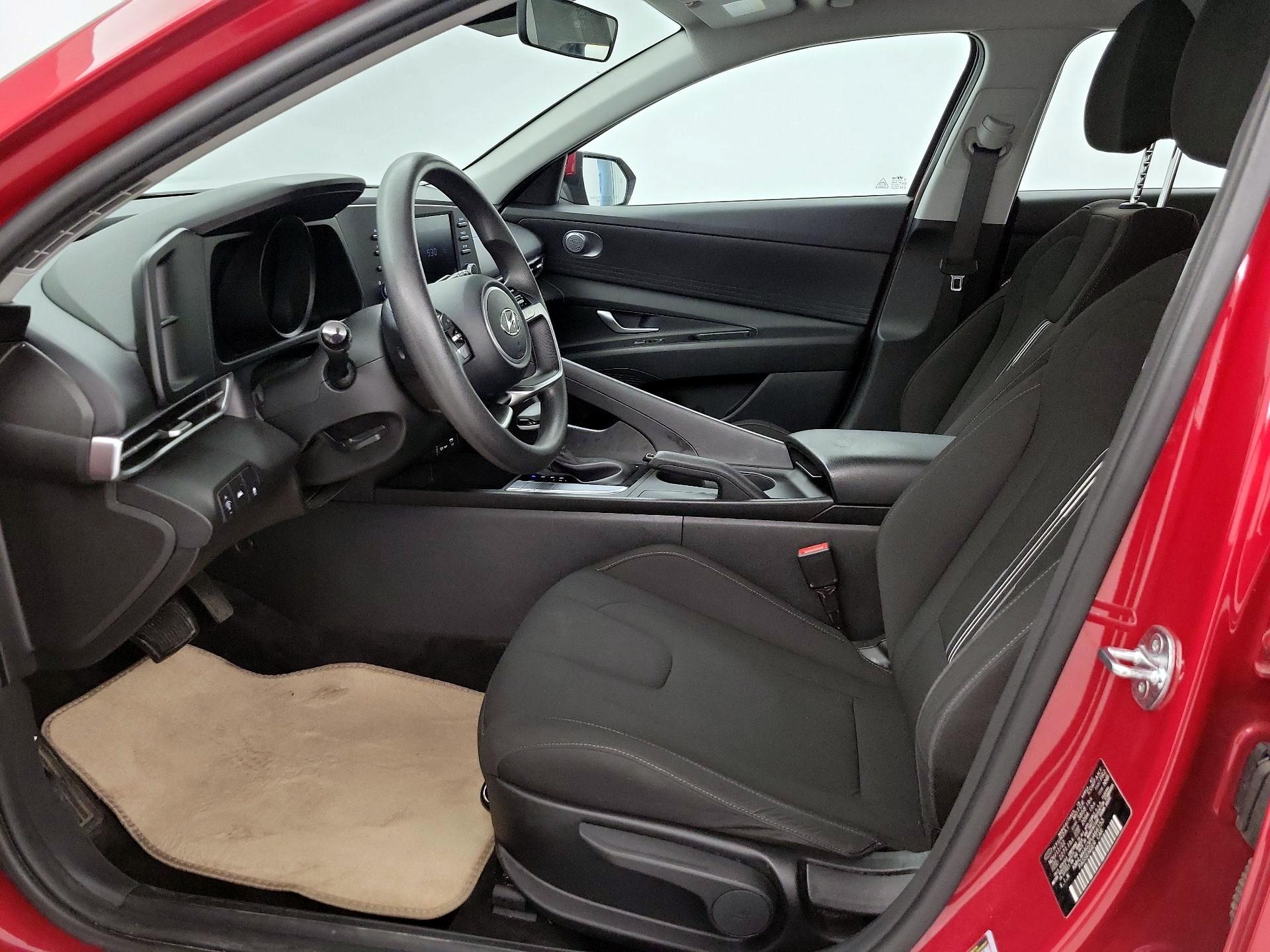 Thumbnail: 2023 Hyundai Elantra - 11