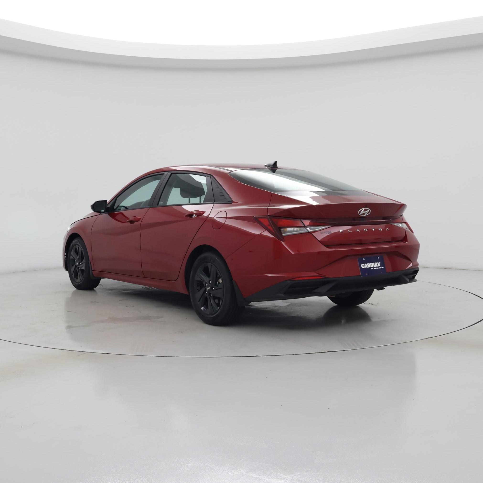 Thumbnail: 2023 Hyundai Elantra - 2