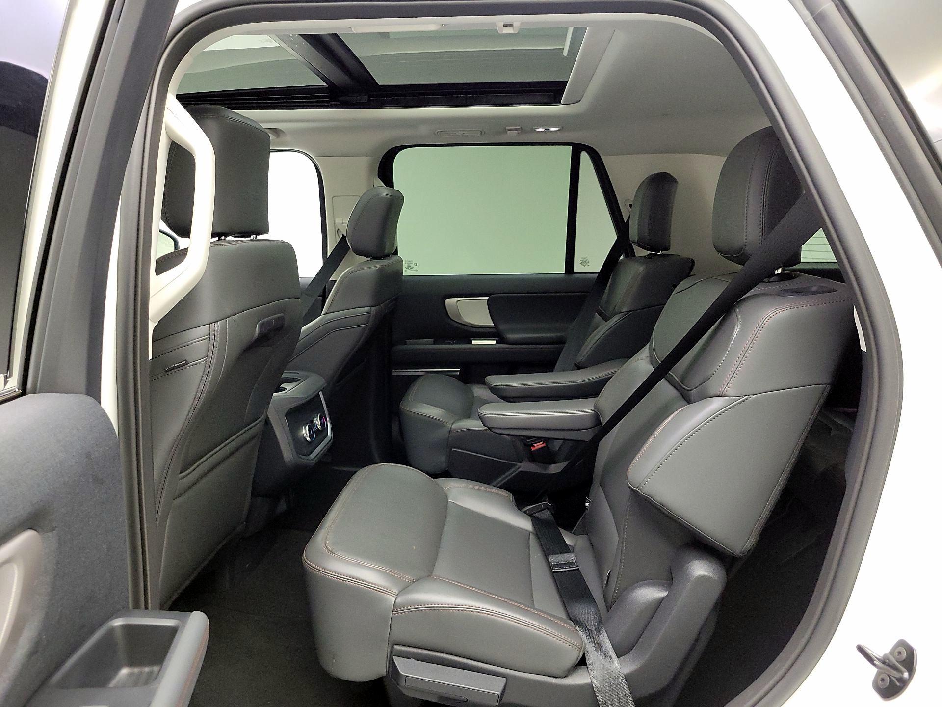 Thumbnail: 2025 Ford Expedition - 20