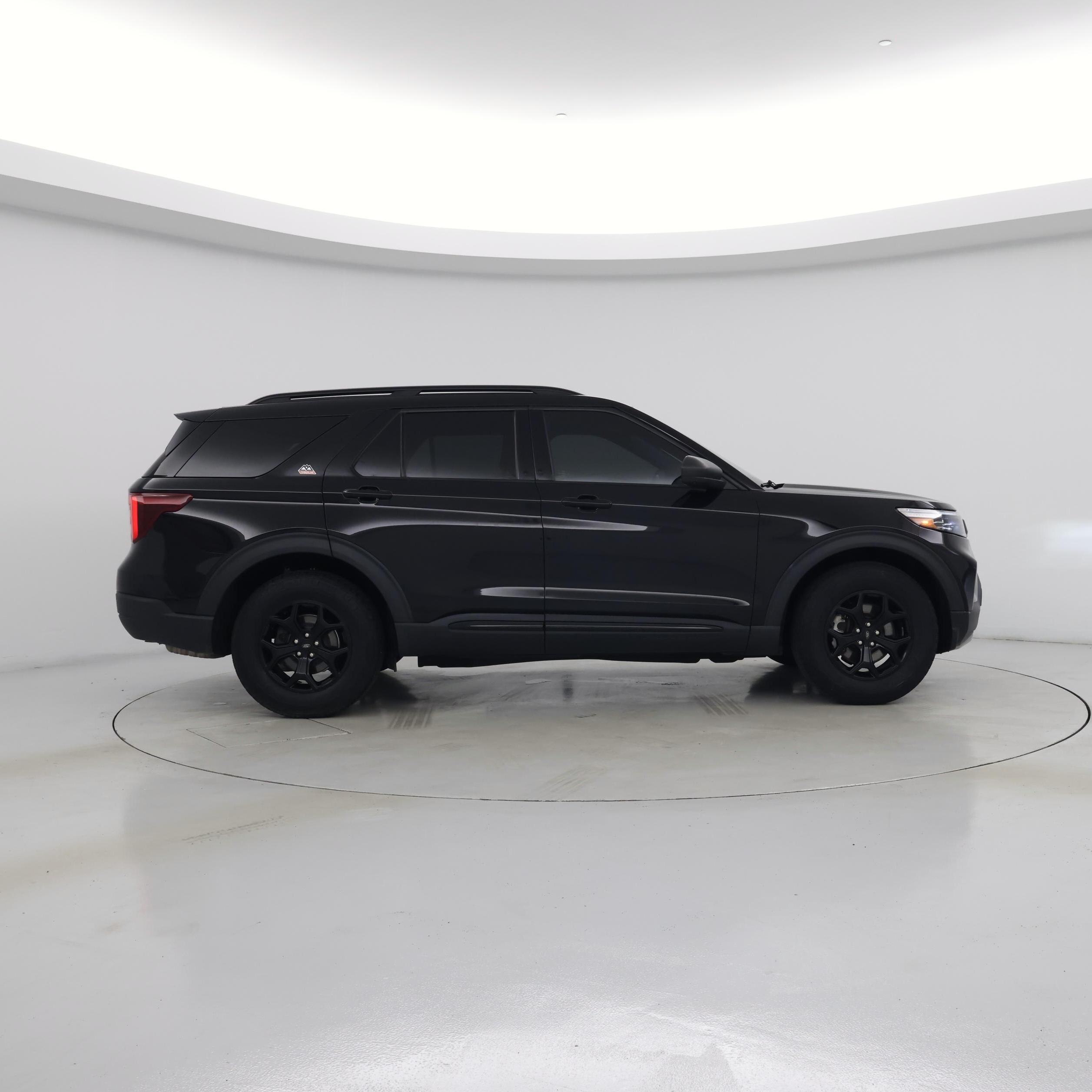 Thumbnail: 2023 Ford Explorer - 7