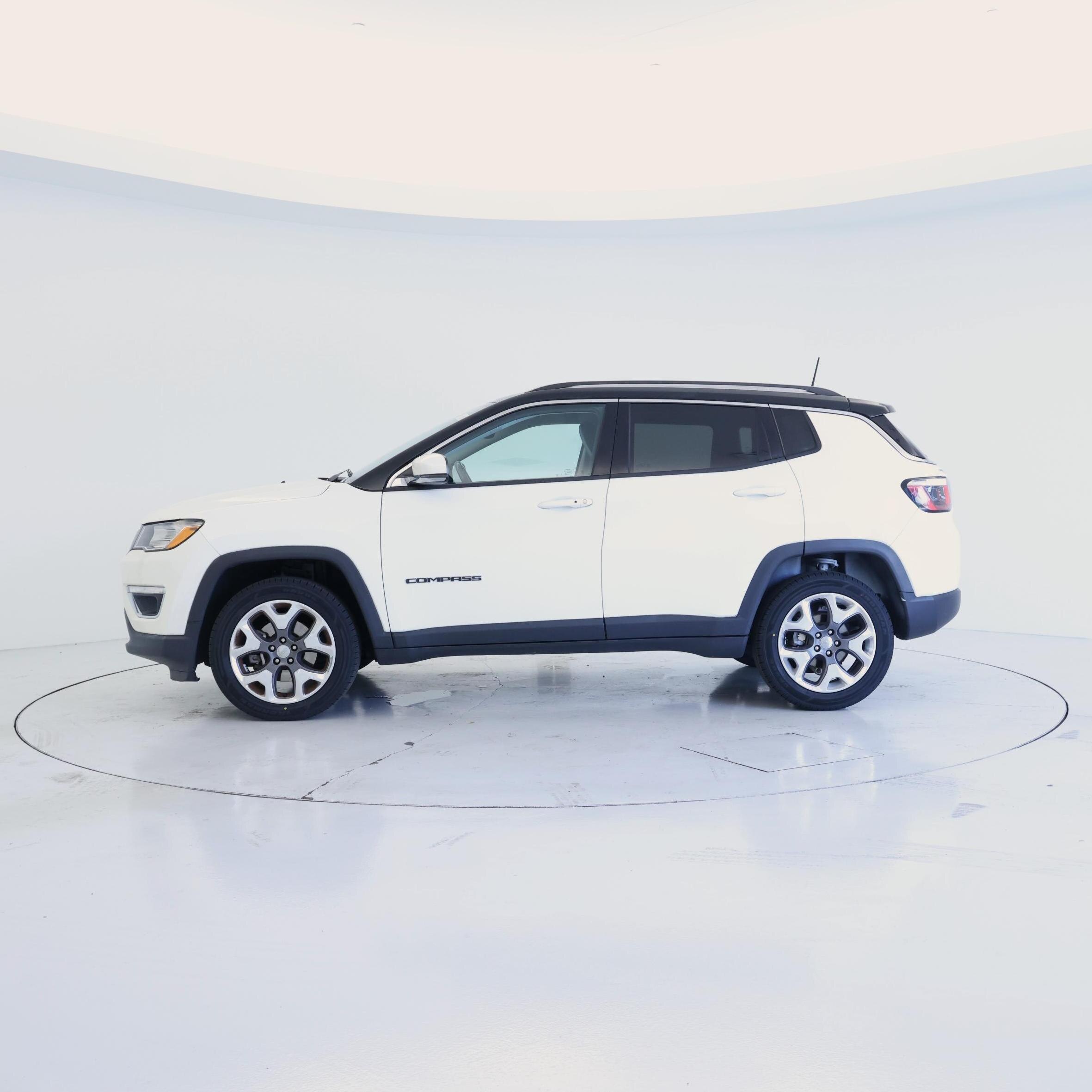 Thumbnail: 2020 Jeep Compass - 3
