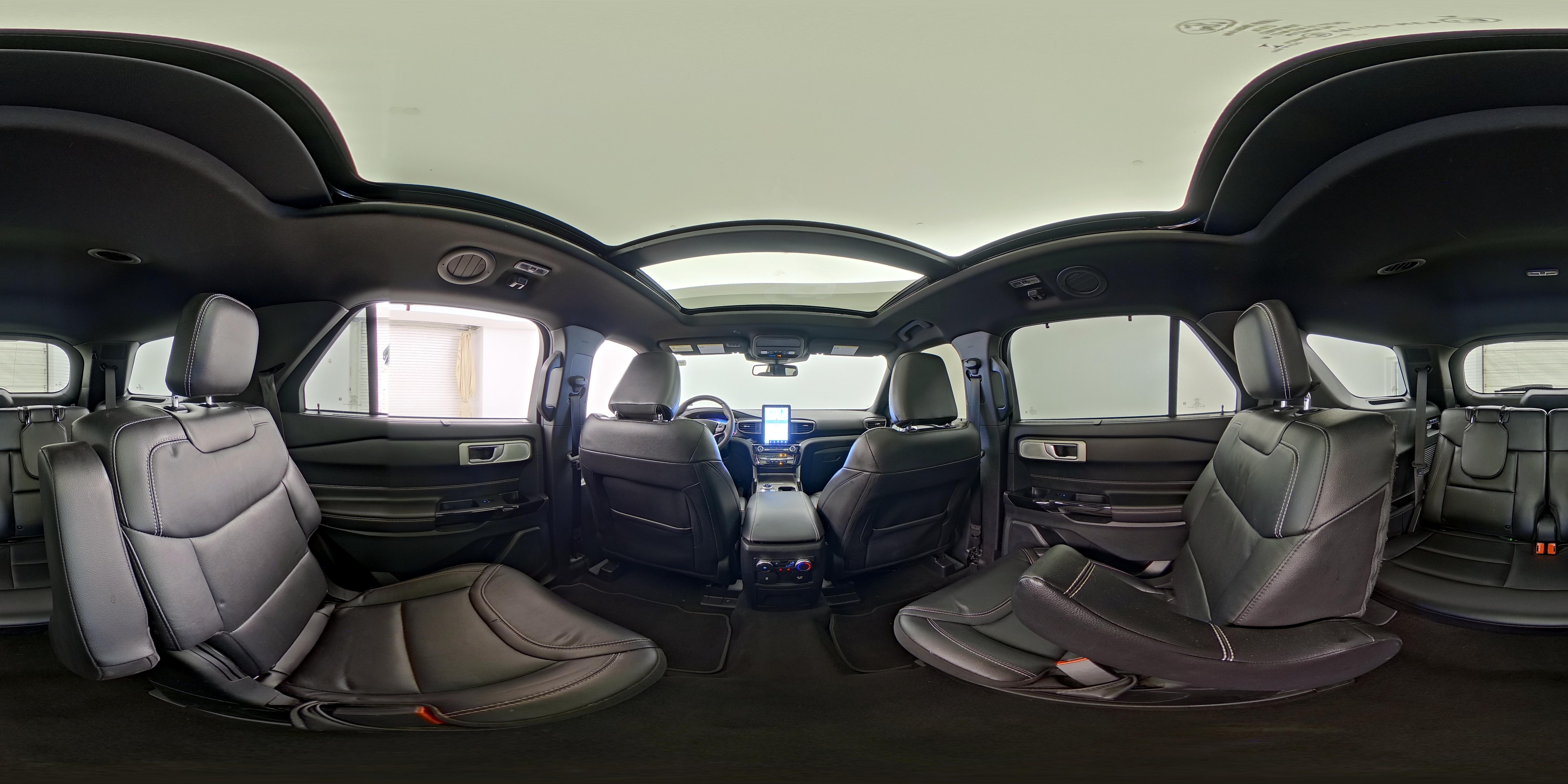 2022 Ford Explorer ST - Photo 29