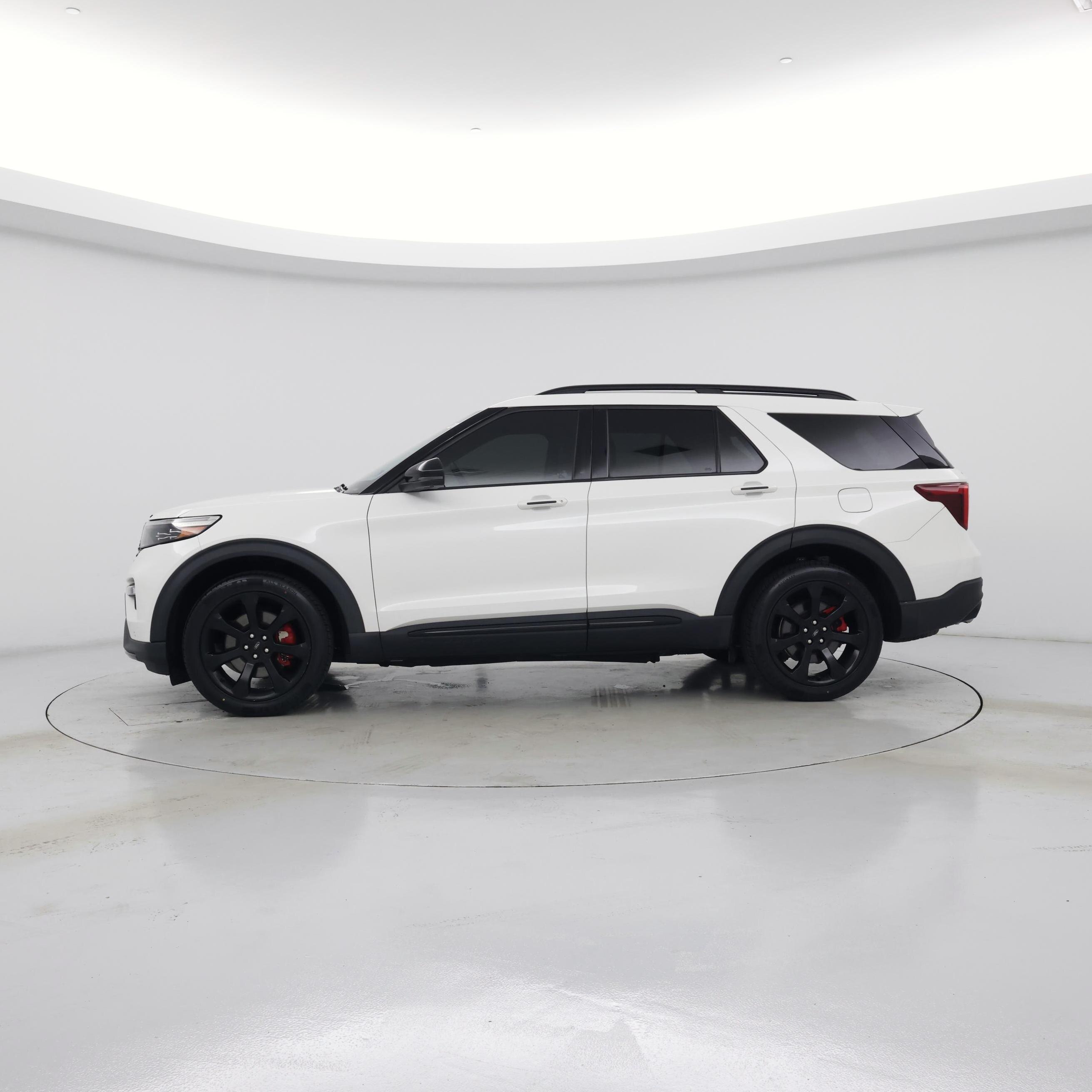 Thumbnail: 2022 Ford Explorer - 3