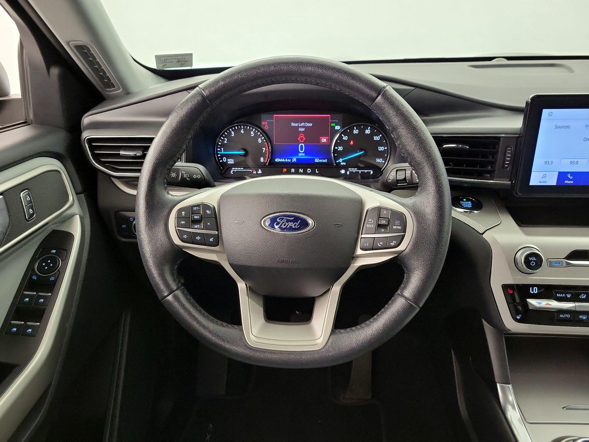 Thumbnail: 2021 Ford Explorer - 10