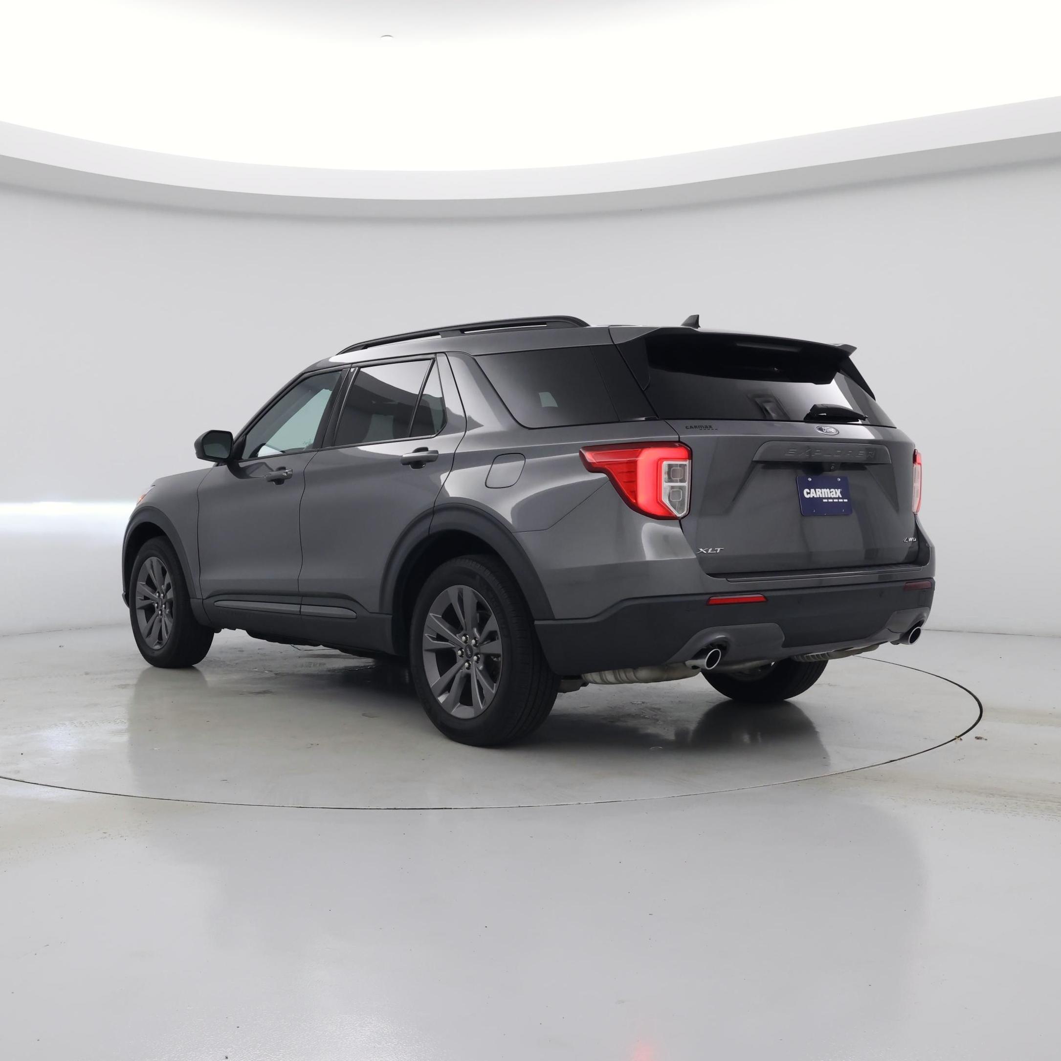 Thumbnail: 2021 Ford Explorer - 2