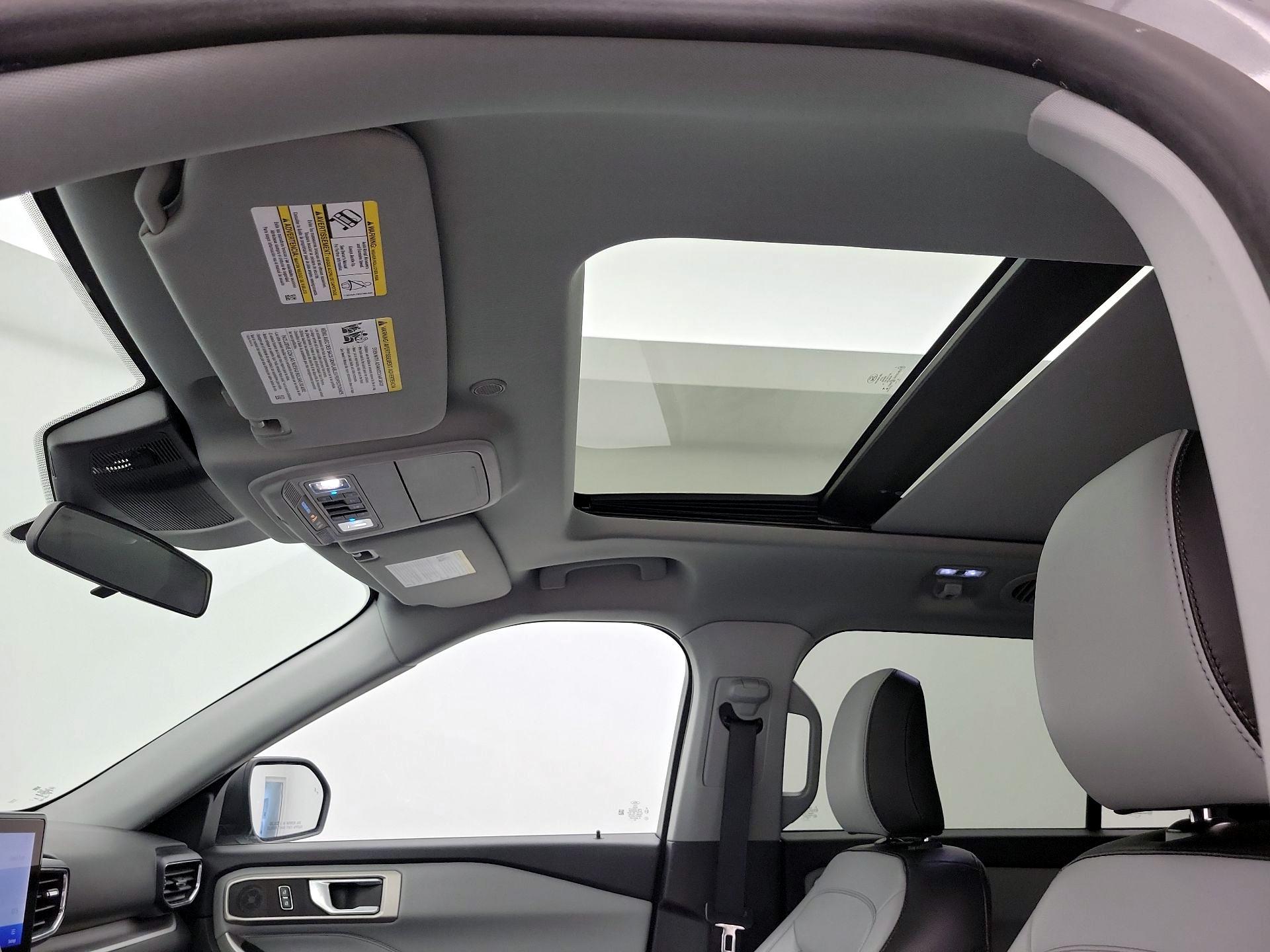 Thumbnail: 2021 Ford Explorer - 20