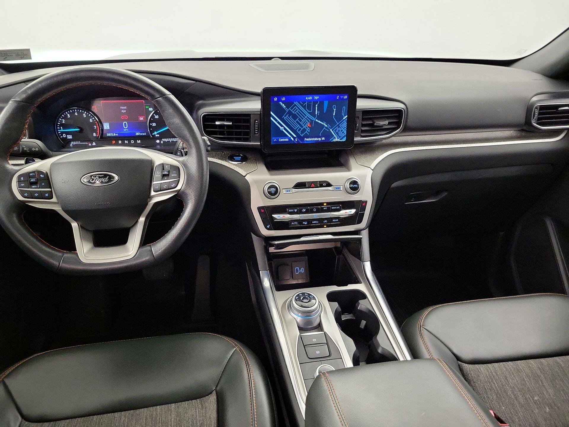 Thumbnail: 2022 Ford Explorer - 9
