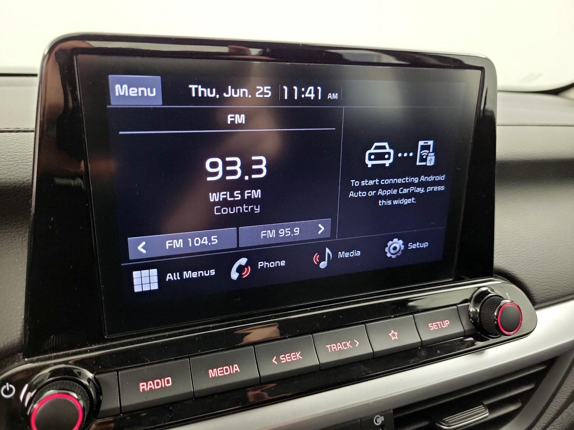 Thumbnail: 2023 Kia Forte - 15