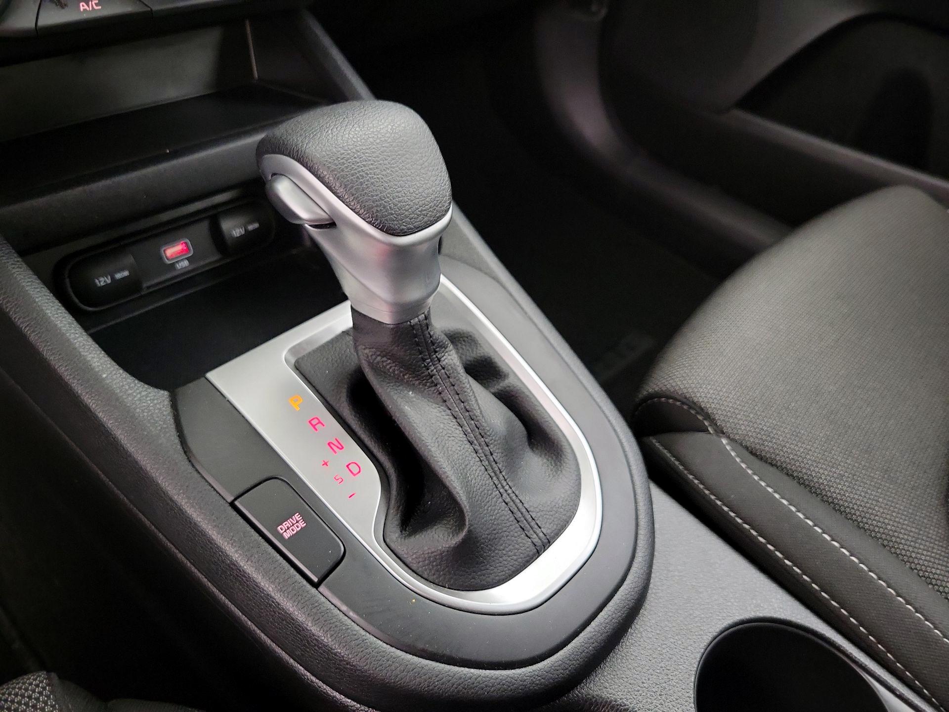 Thumbnail: 2023 Kia Forte - 17