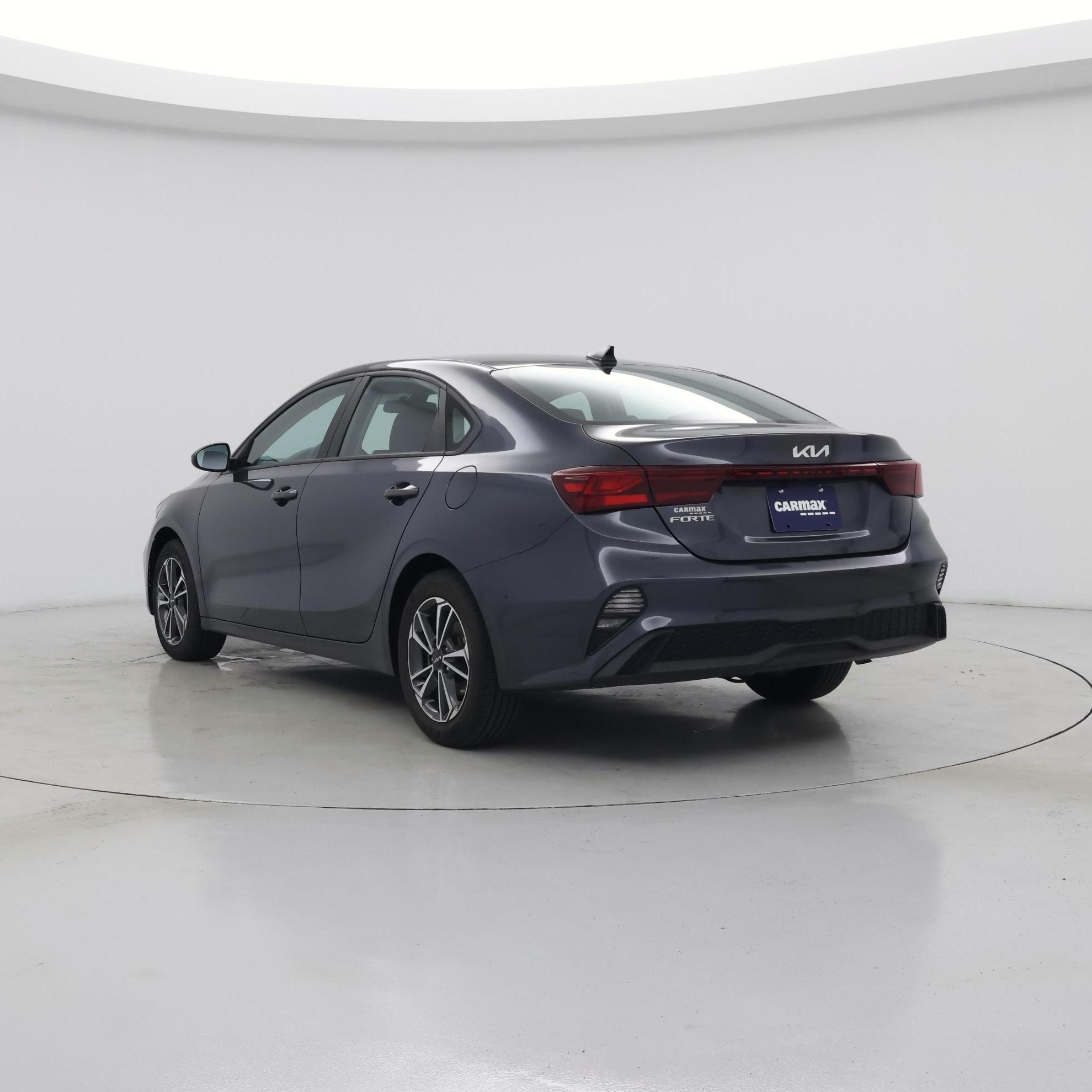 Thumbnail: 2023 Kia Forte - 2