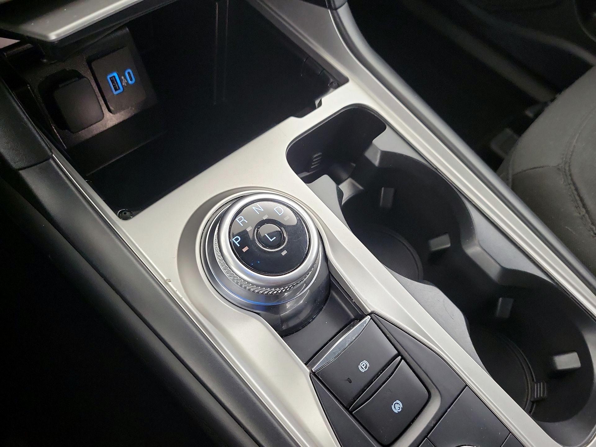 Thumbnail: 2022 Ford Explorer - 17