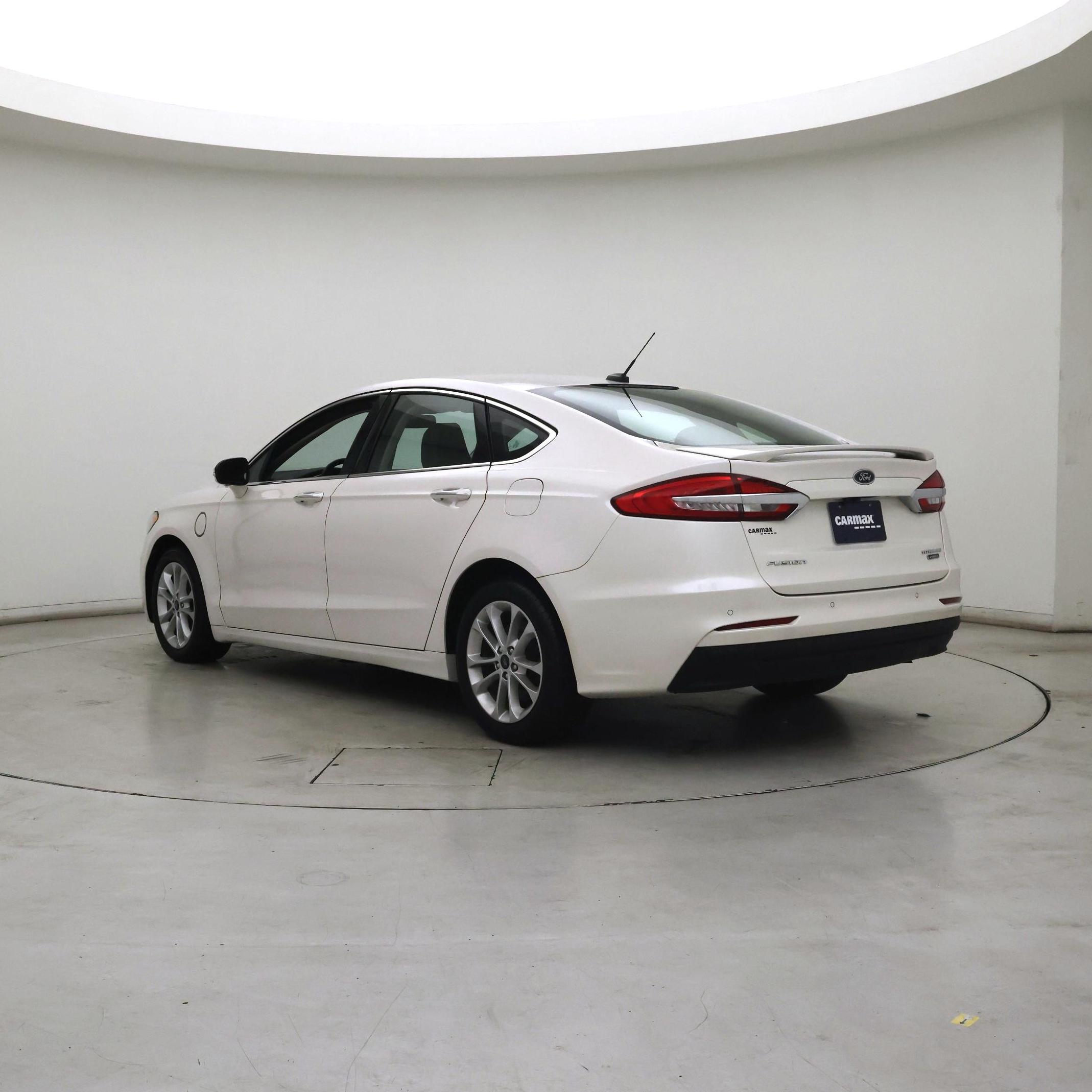 Thumbnail: 2020 Ford Fusion - 2