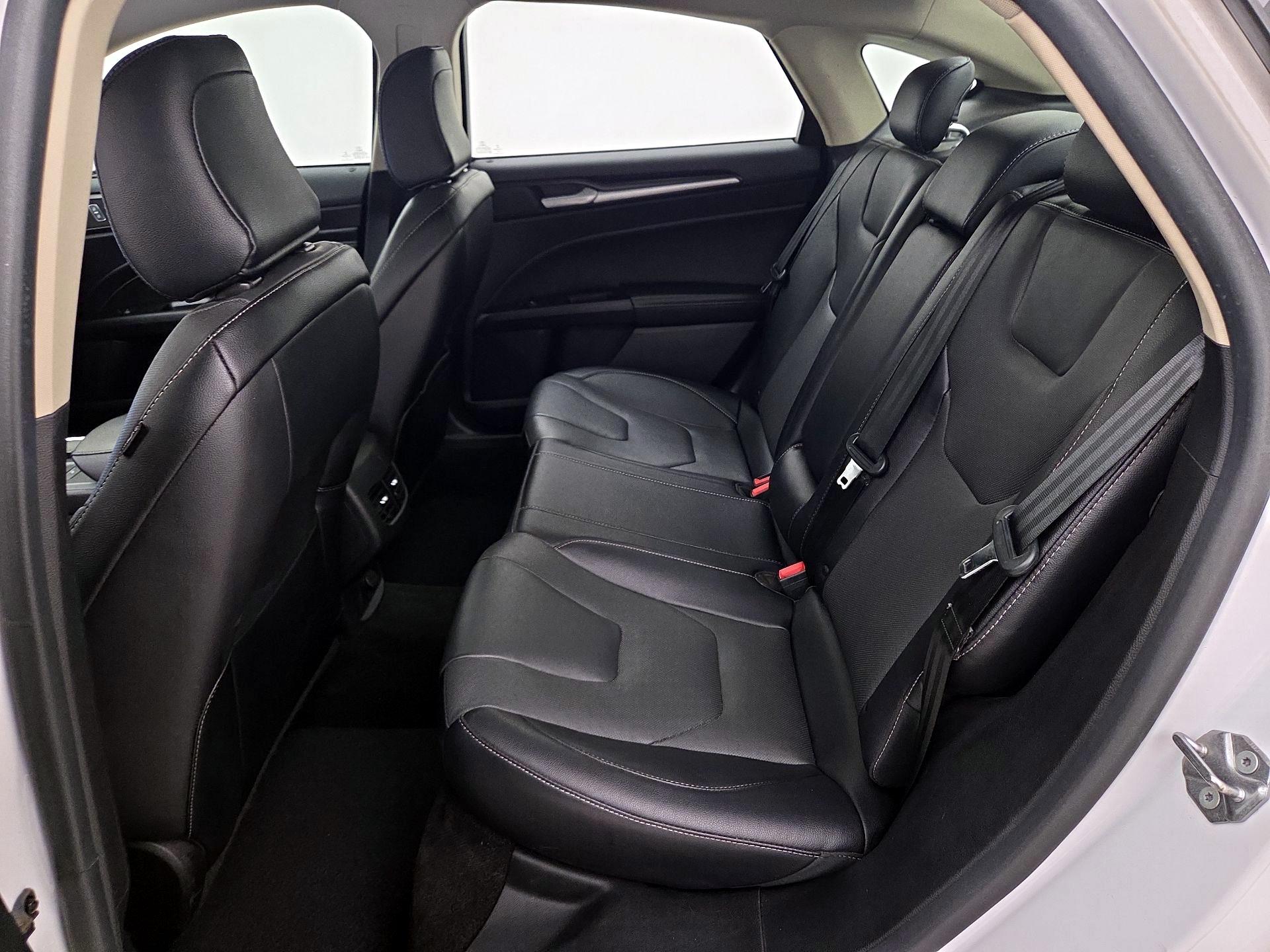 Thumbnail: 2020 Ford Fusion - 20