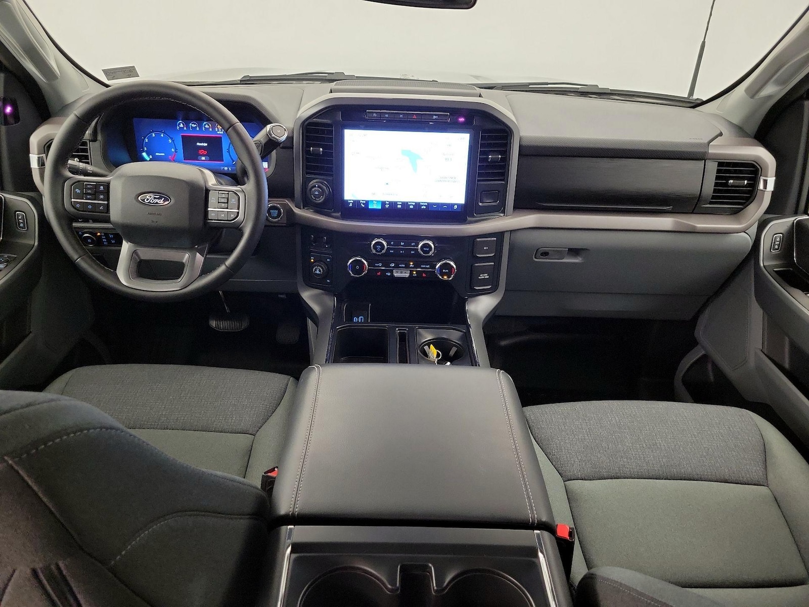 2024 Ford F-150 XLT - Photo 10