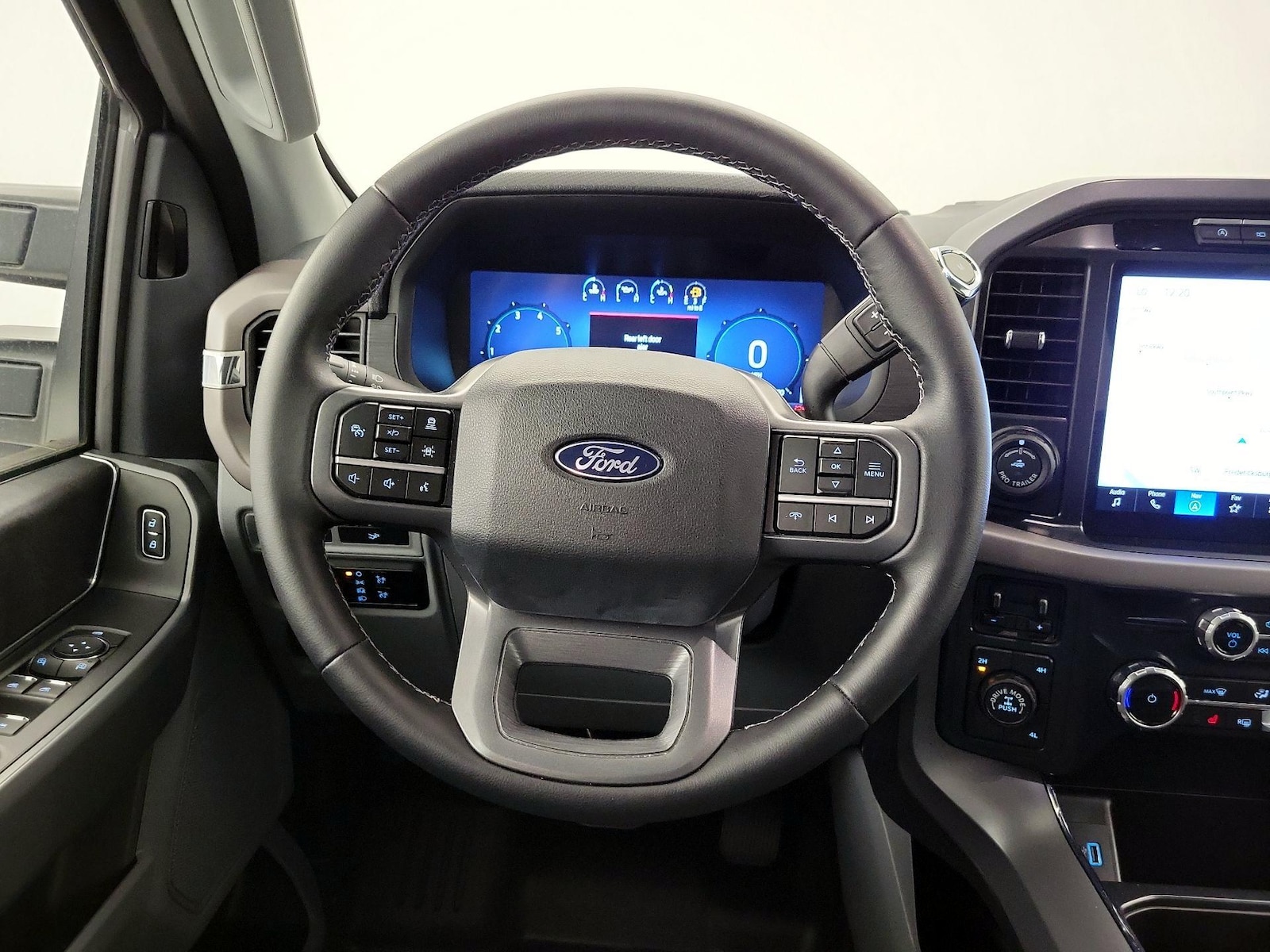 2024 Ford F-150 XLT - Photo 11