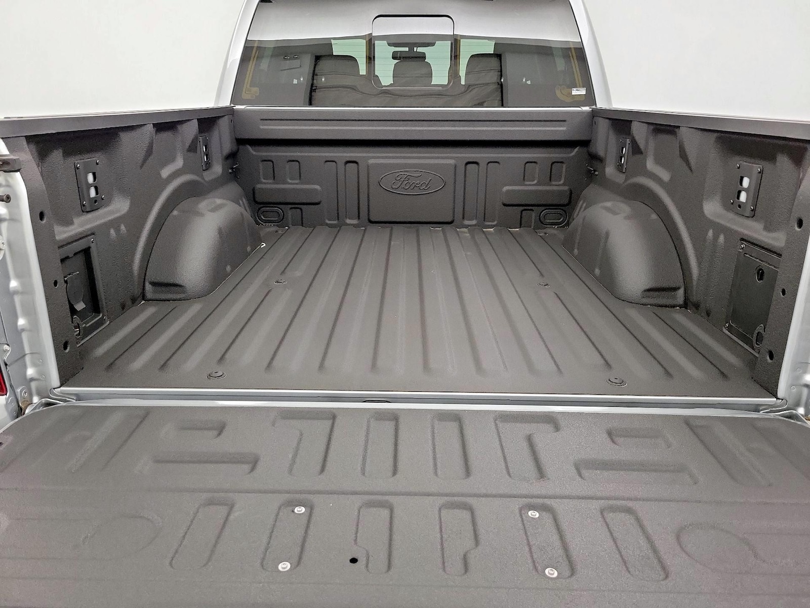 2024 Ford F-150 XLT - Photo 22