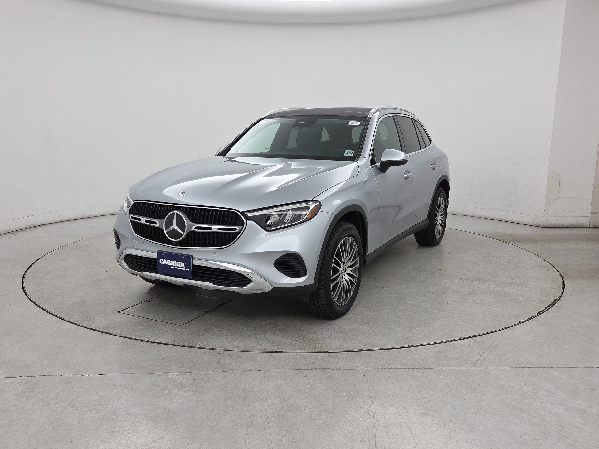 Thumbnail: 2023 Mercedes-Benz GLC - 3