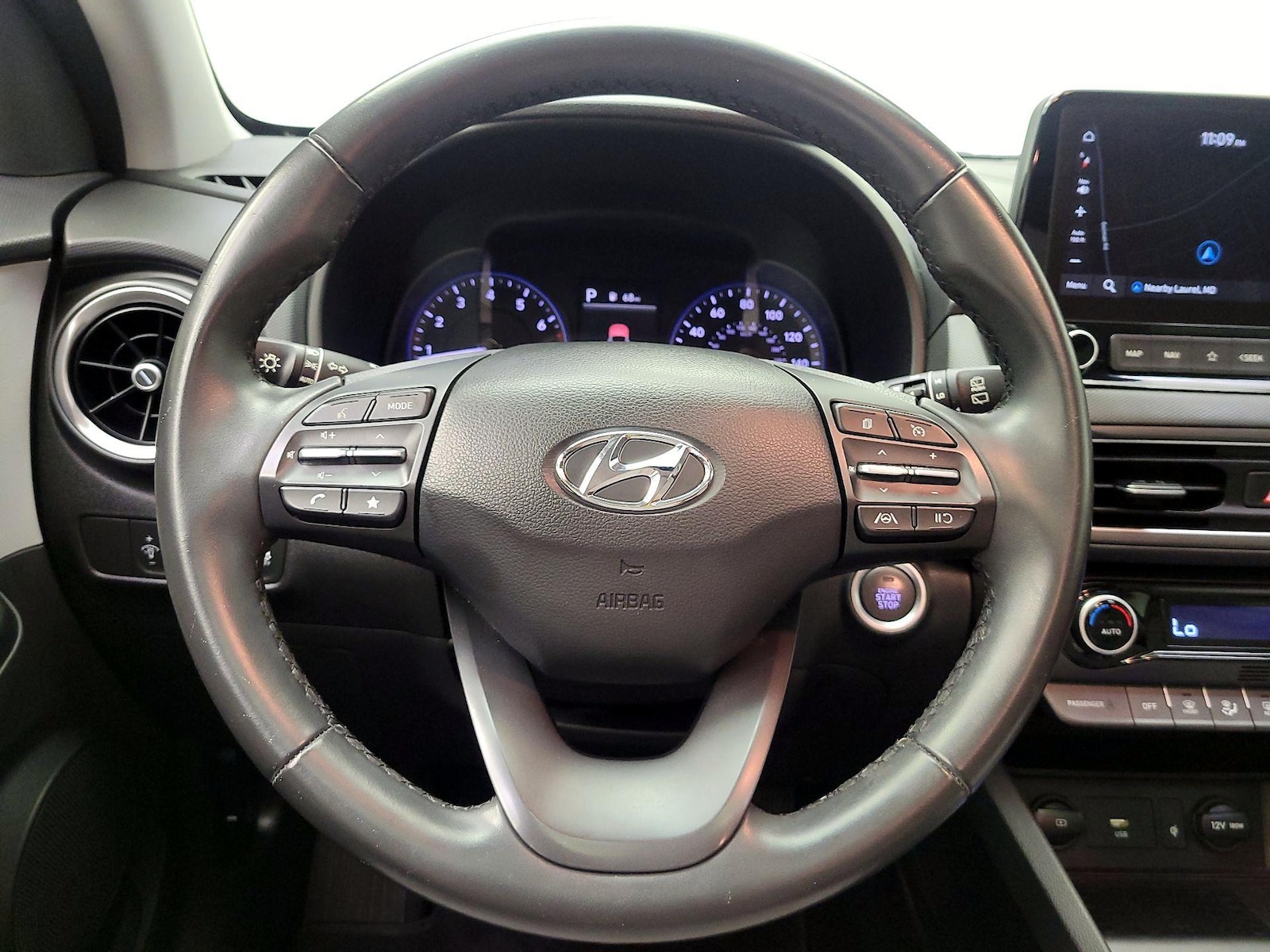2023 Hyundai Kona SEL - Photo 11