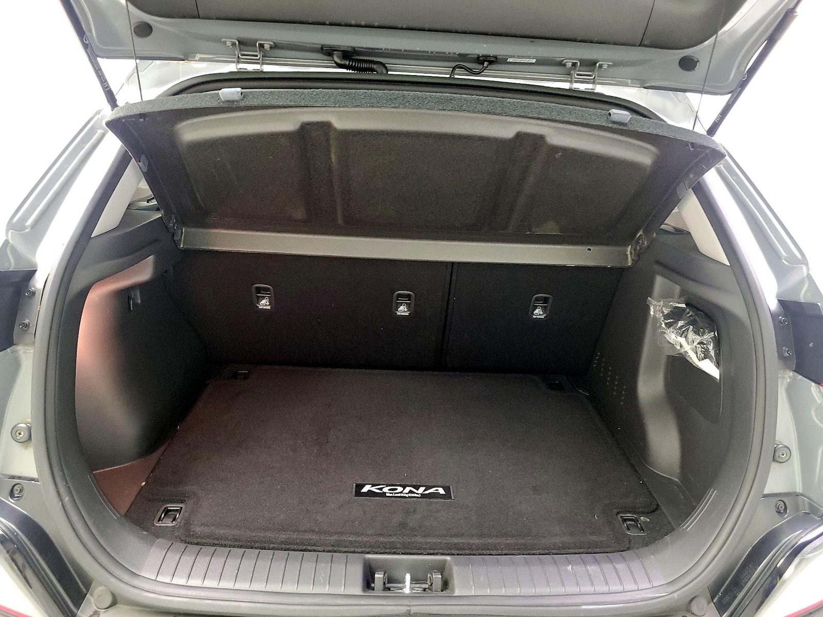 2023 Hyundai Kona SEL - Photo 23