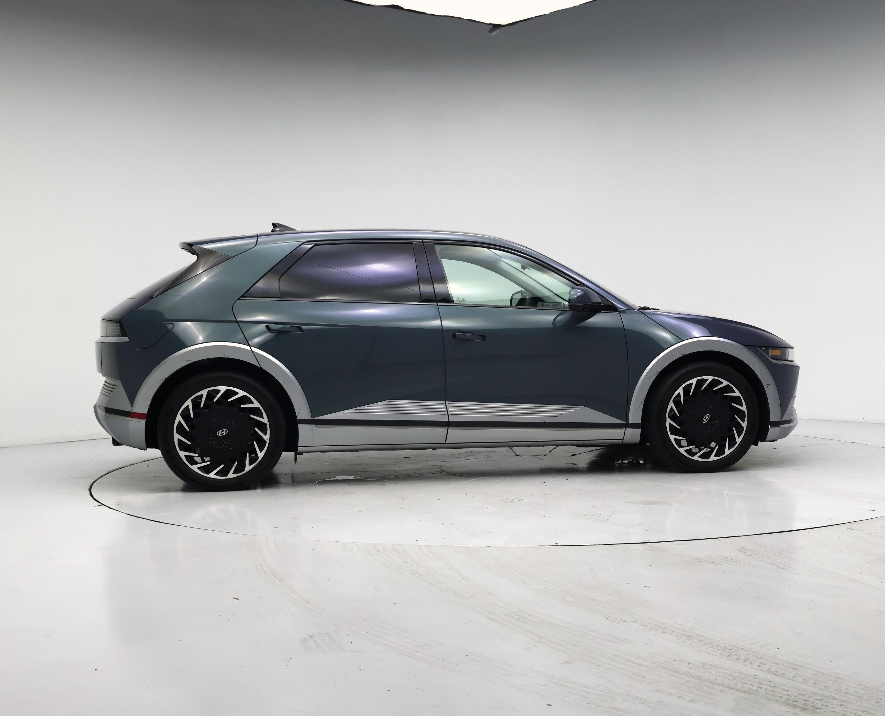 Thumbnail: 2024 Hyundai Ioniq 5 - 7