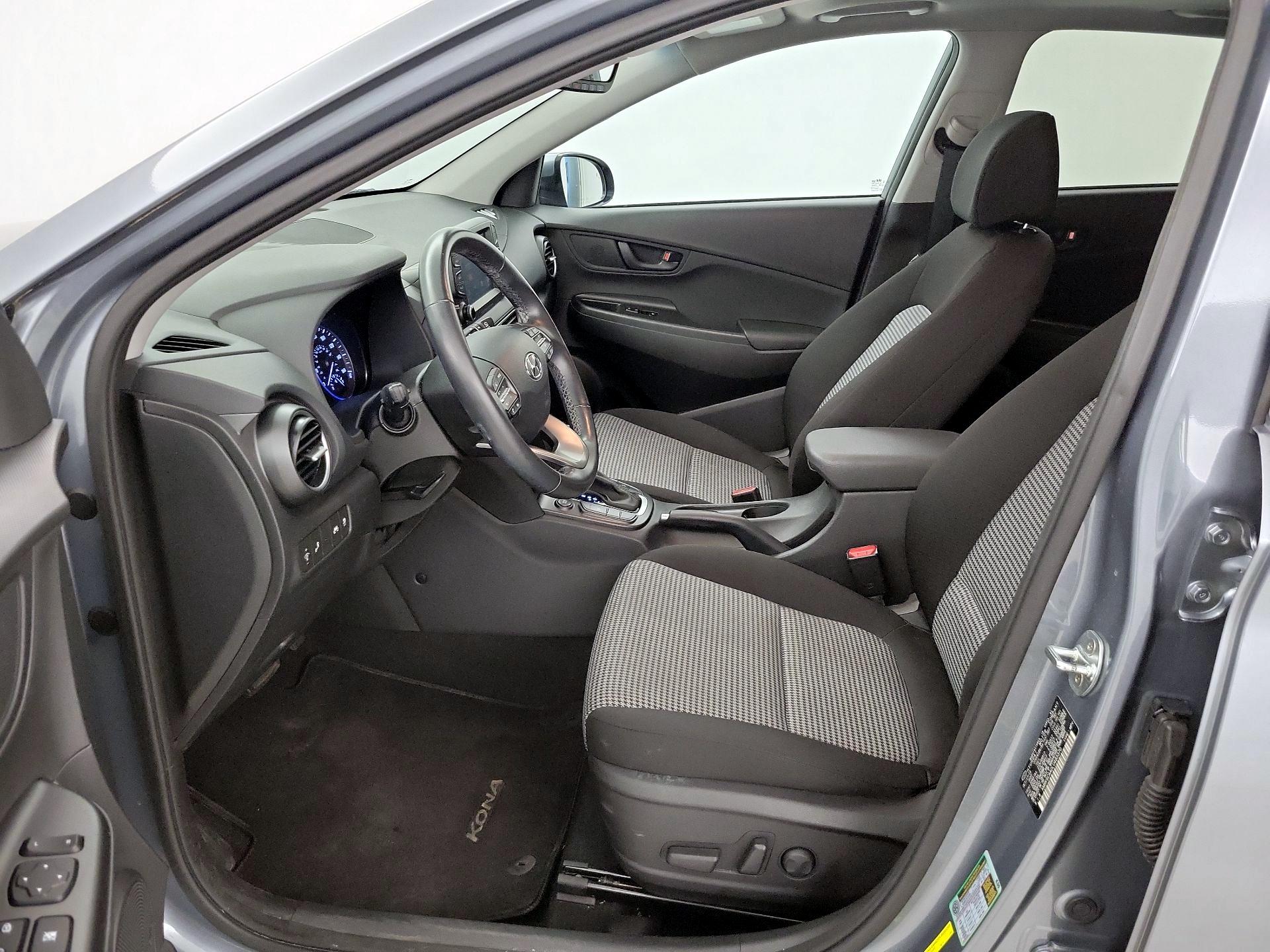 Thumbnail: 2020 Hyundai Kona - 11