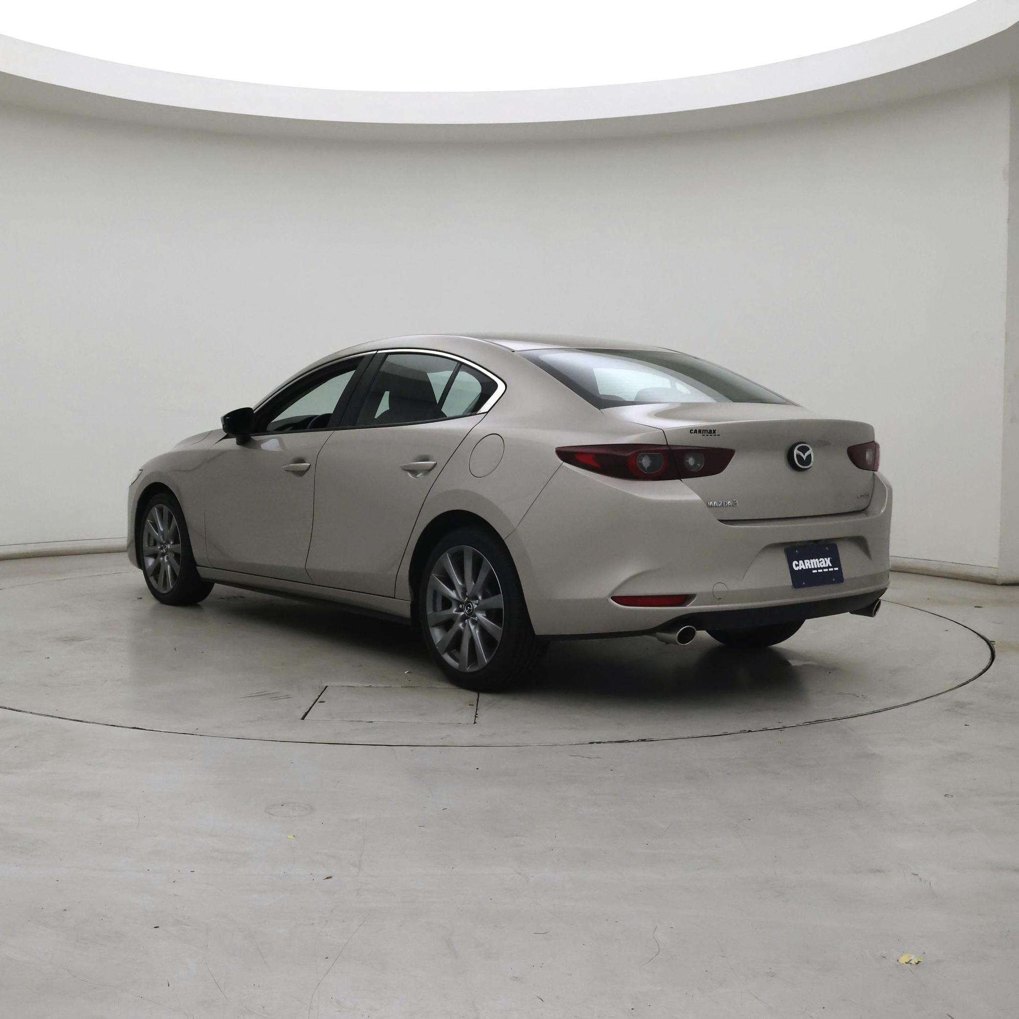 Thumbnail: 2022 Mazda Mazda3 - 2