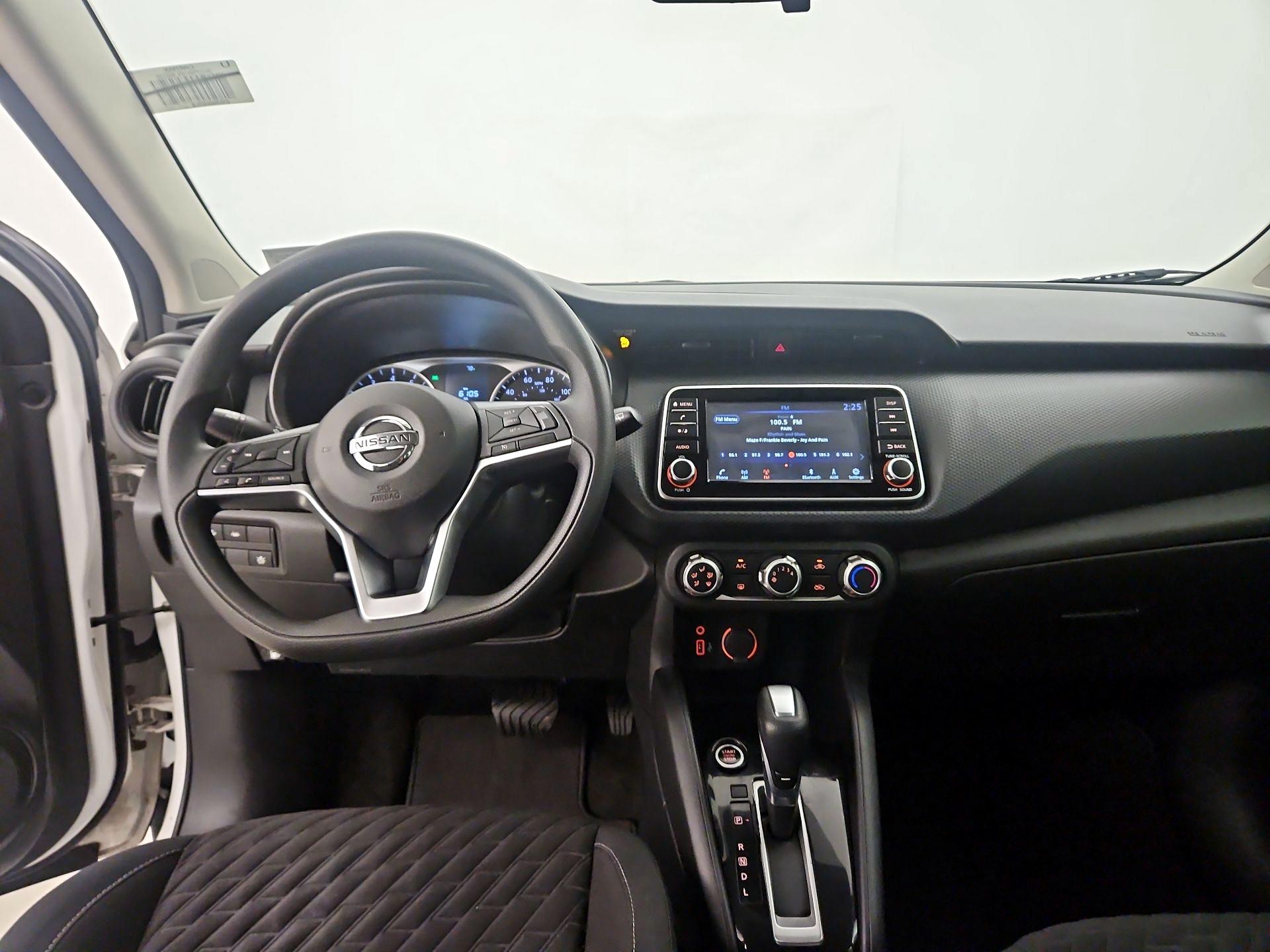 Thumbnail: 2021 Nissan Kicks - 9