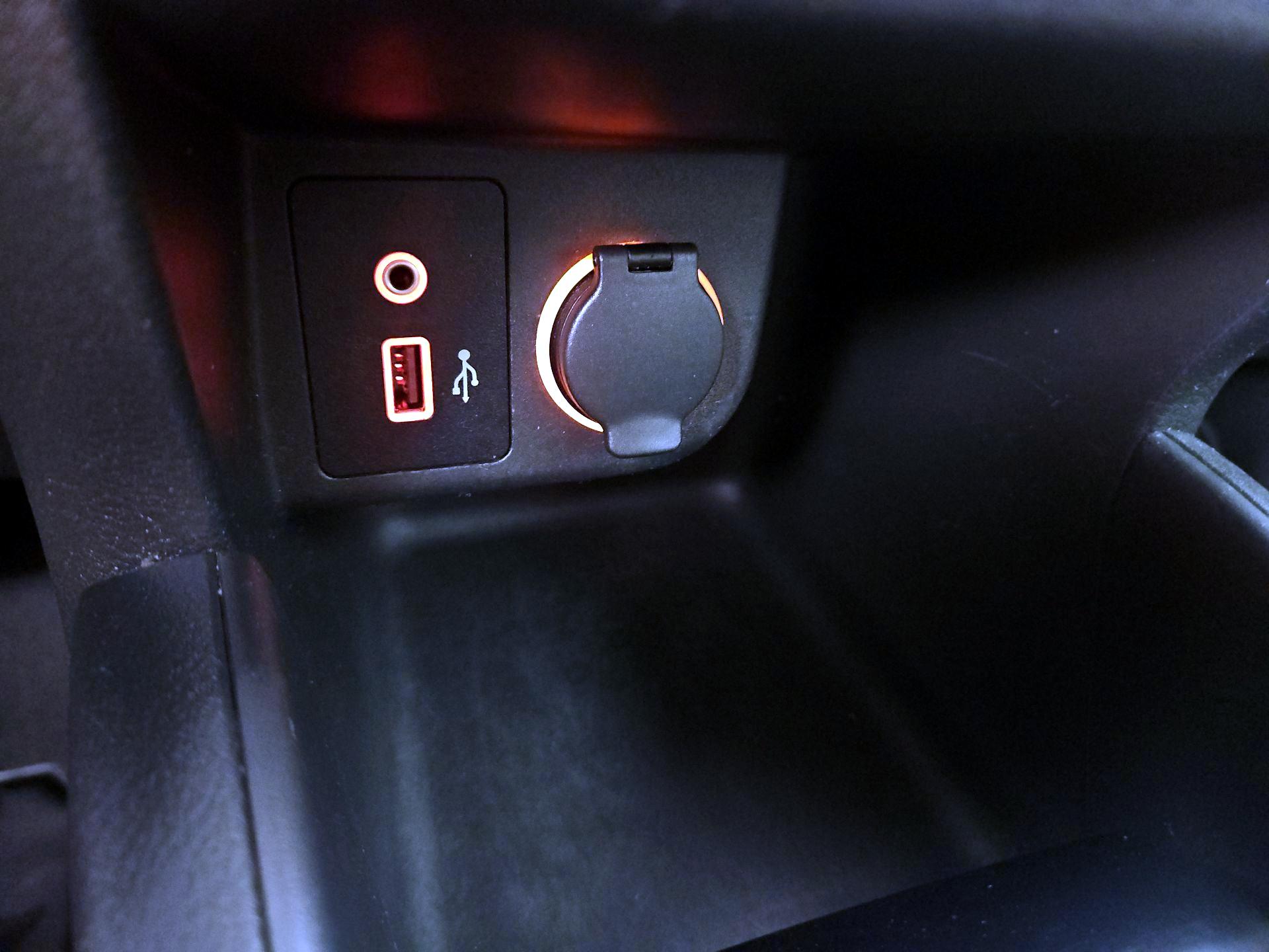 Thumbnail: 2021 Nissan Kicks - 17