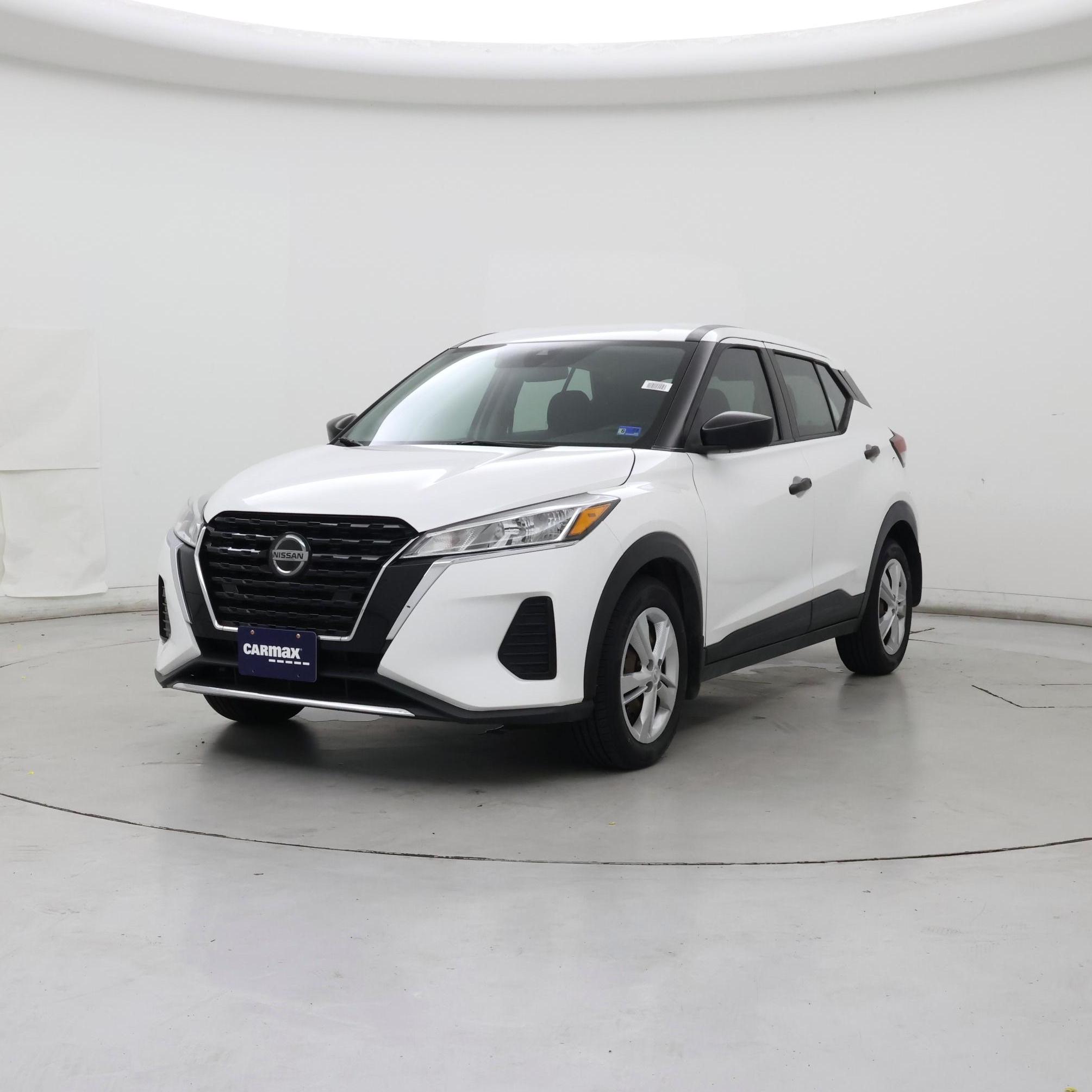 Thumbnail: 2021 Nissan Kicks - 4