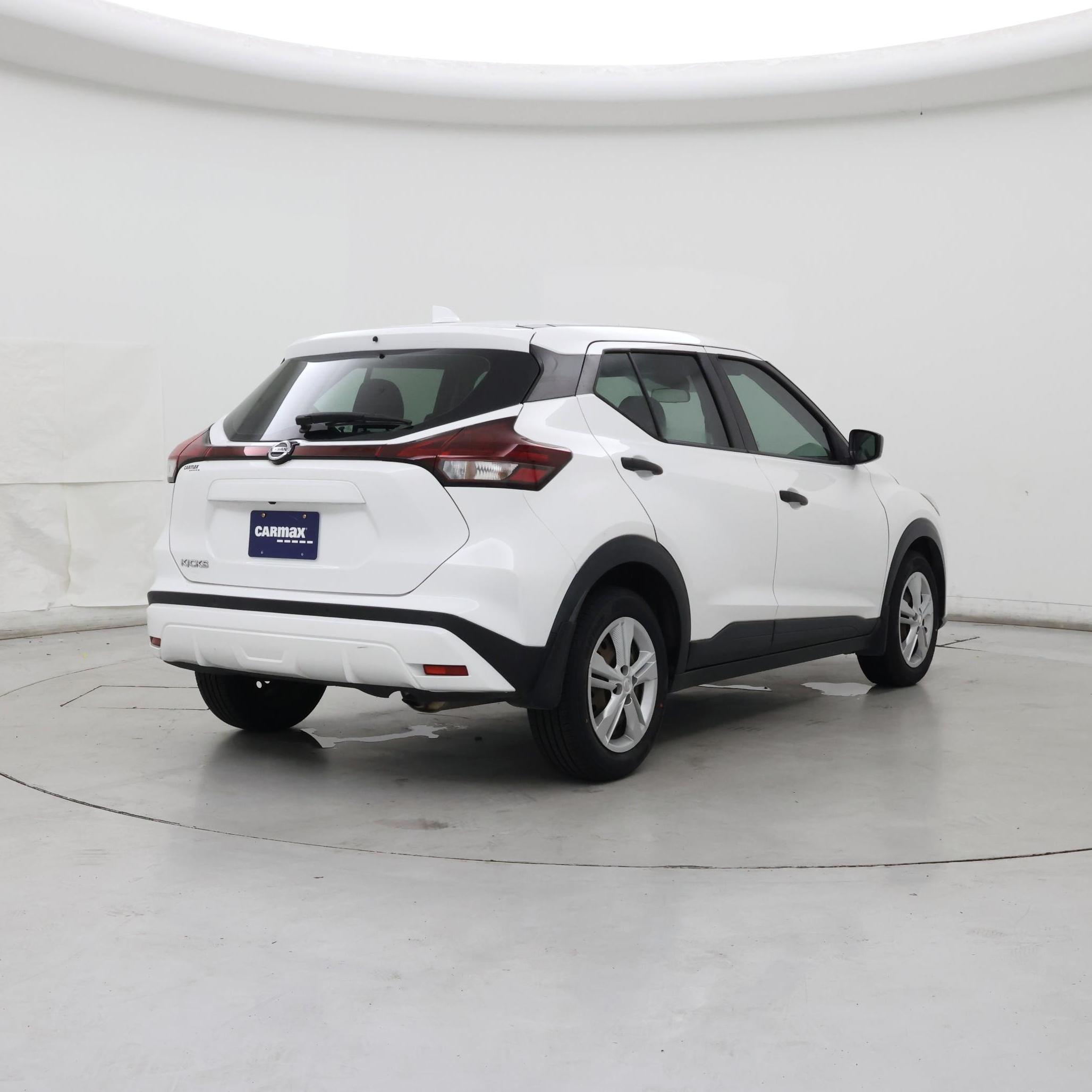 Thumbnail: 2021 Nissan Kicks - 8