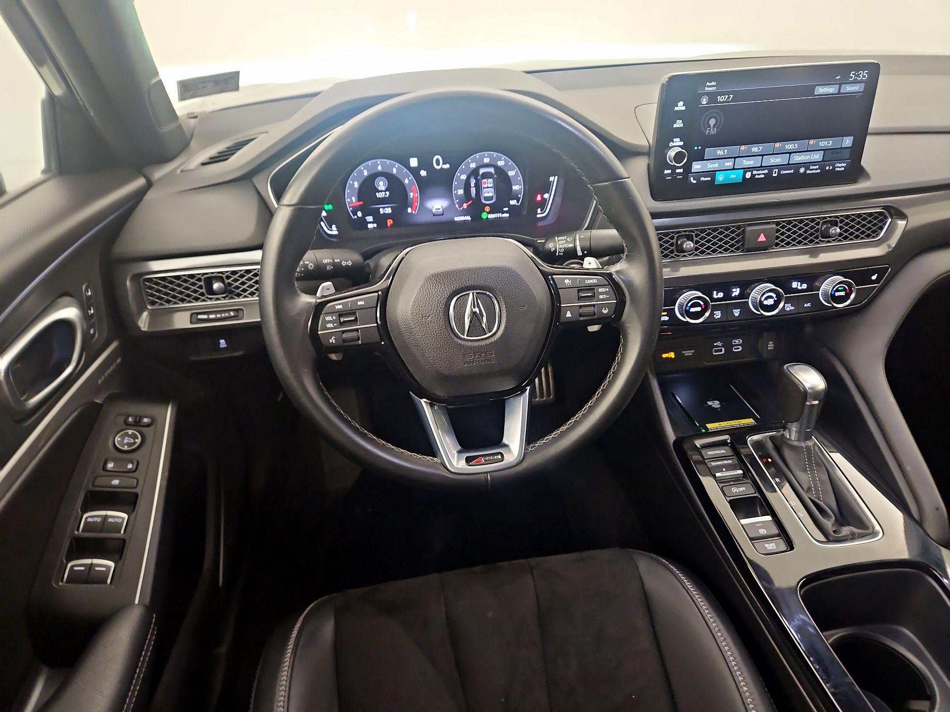 Thumbnail: 2023 Acura Integra - 10