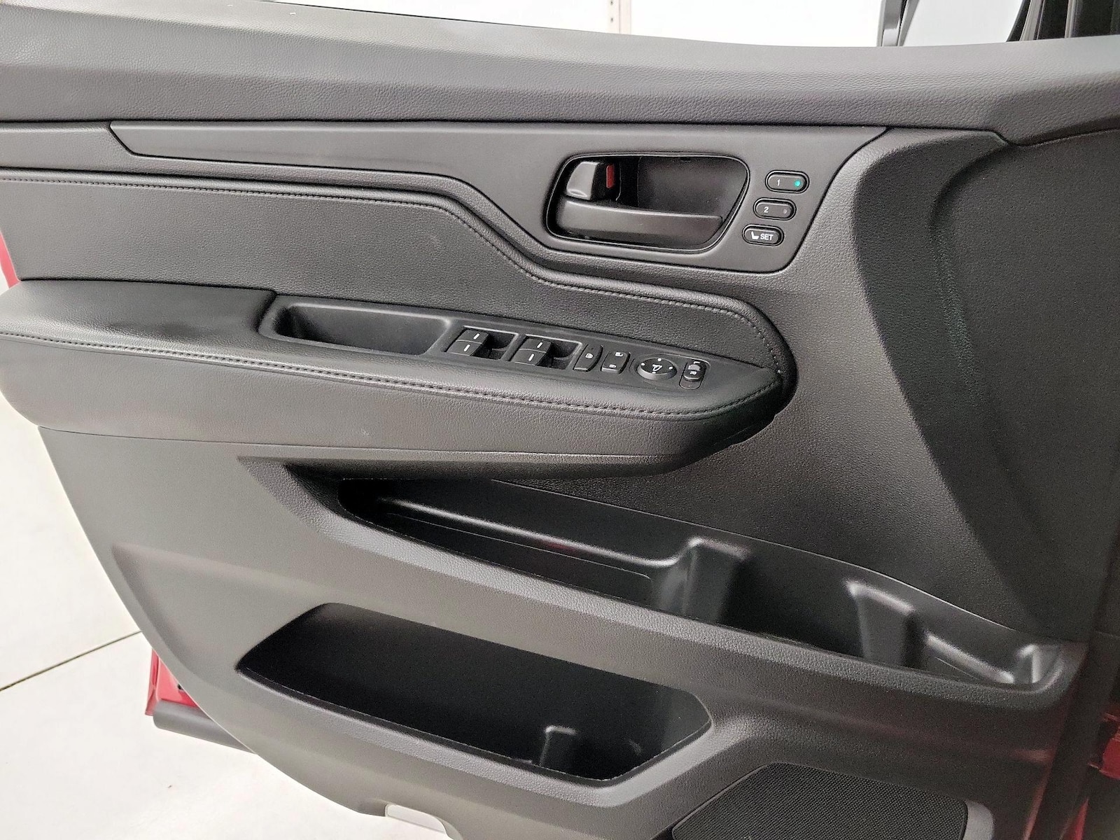 2025 Honda Odyssey Sport L - Photo 13